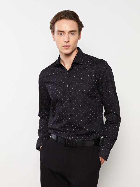 Приталенная мужская рубашка из габардина с длинными рукавами - LC WAIKIKI