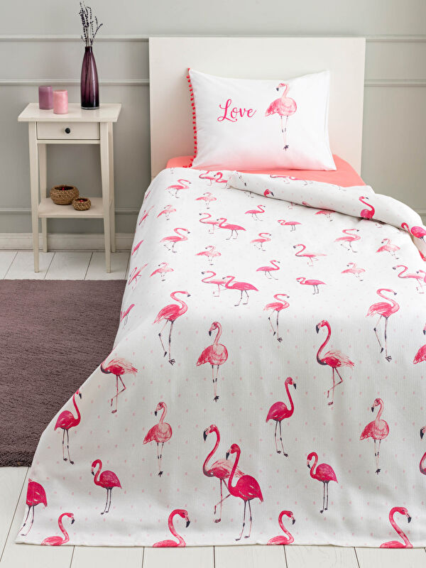 Yatak Ortusu Battaniye Yorgan Nevresim Lc Waikiki