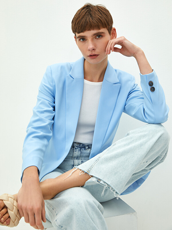 LCW VISION Gizli D&uuml;ğmeli Uzun Kollu D&uuml;z Kadın Blazer Ceket - LC WAIKIKI