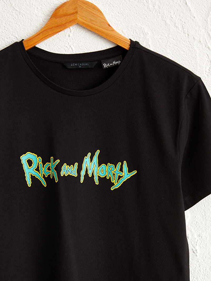 siyah bisiklet yaka rick and morty baskili penye tisort lc waikiki