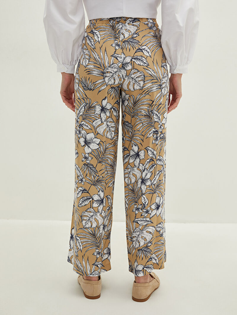 Bej Modest Beli Lastikli Cicekli Rahat Kalip Kadin Palazzo Pantolon Lc Waikiki