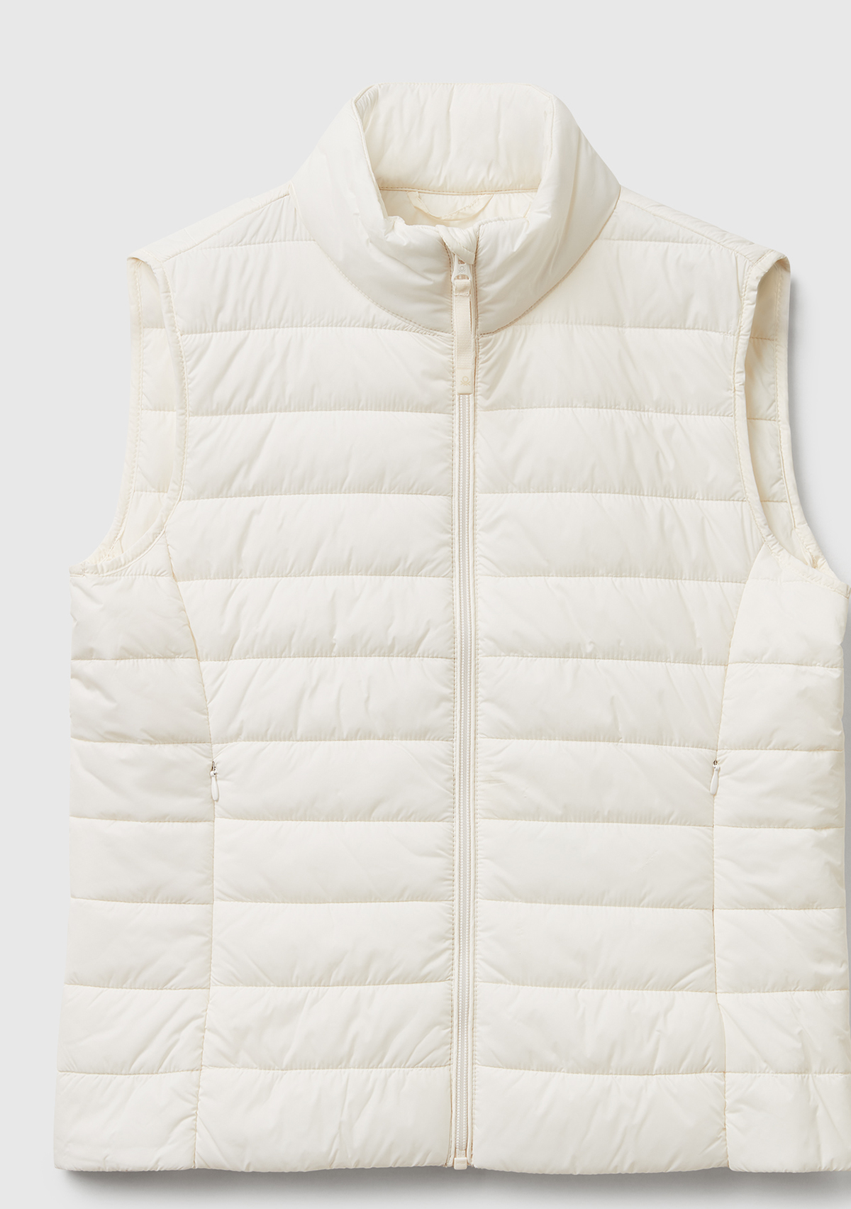 United Colors Of Benetton Kadın Krem Polyester Dolgulu Fermuarlı Slim Fit Pufa Yelek görsel 2