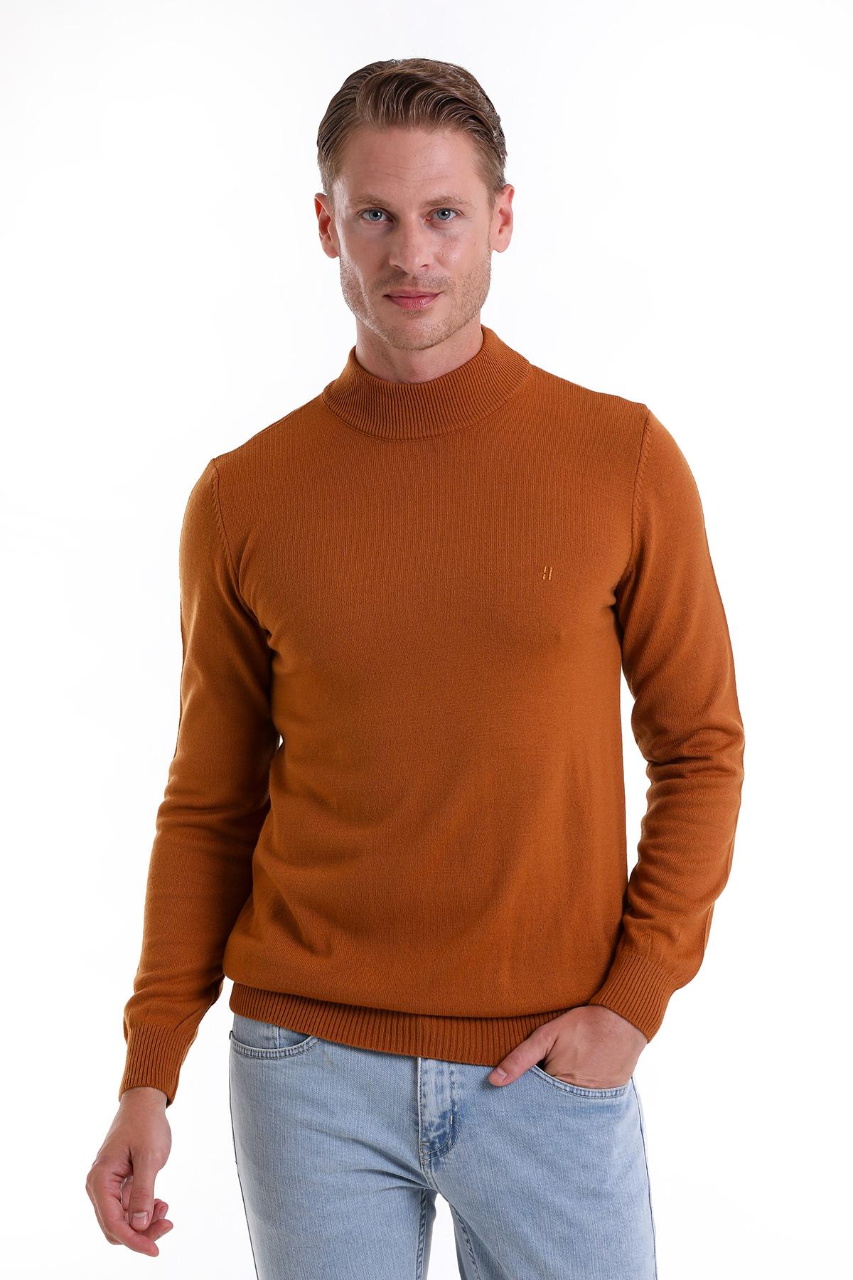 Hatemoğlu Camel Regular Fit Düz Yarım Balıkçı Yaka Triko Kazak
