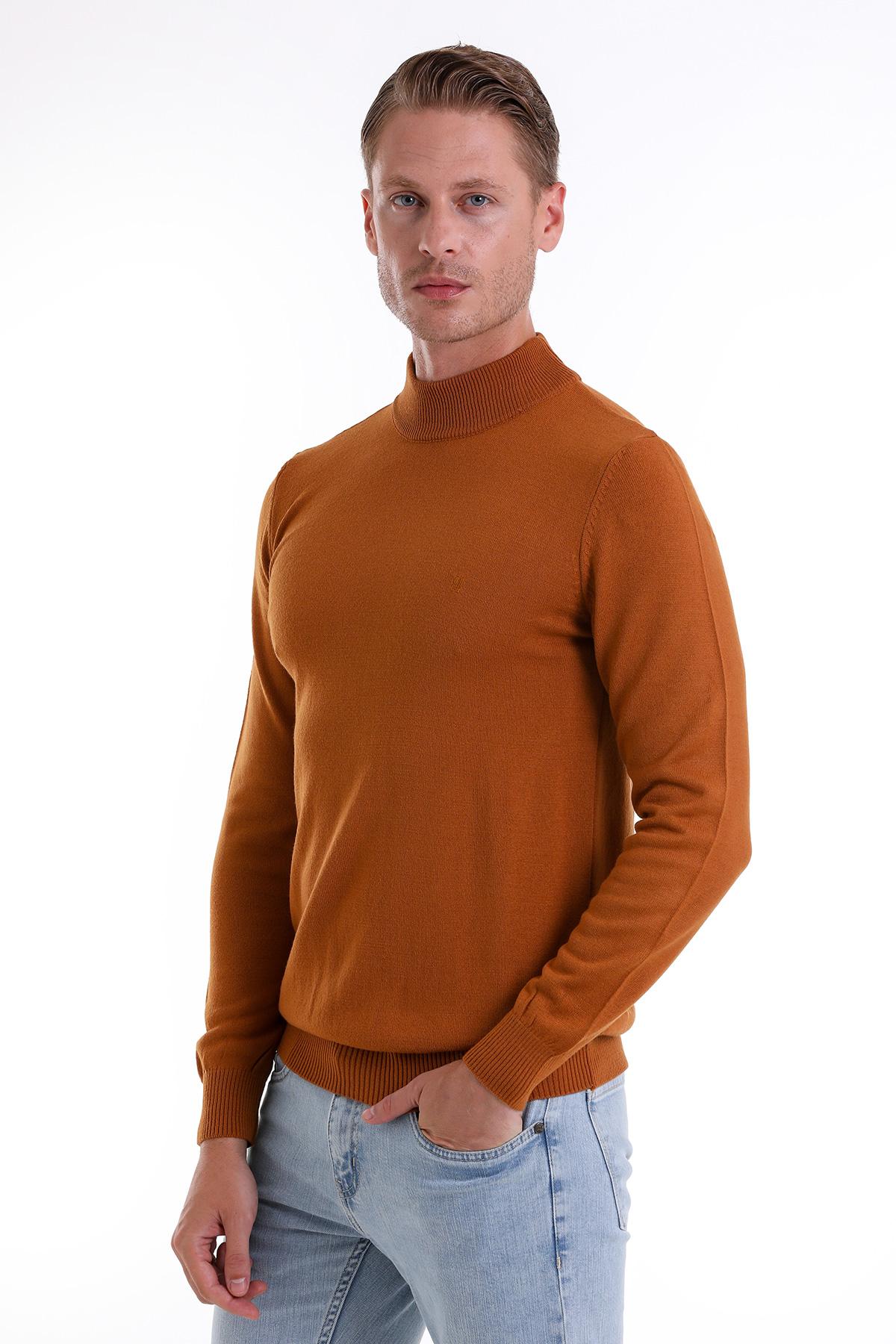 Hatemoğlu Camel Regular Fit Düz Yarım Balıkçı Yaka Triko Kazak görsel 3