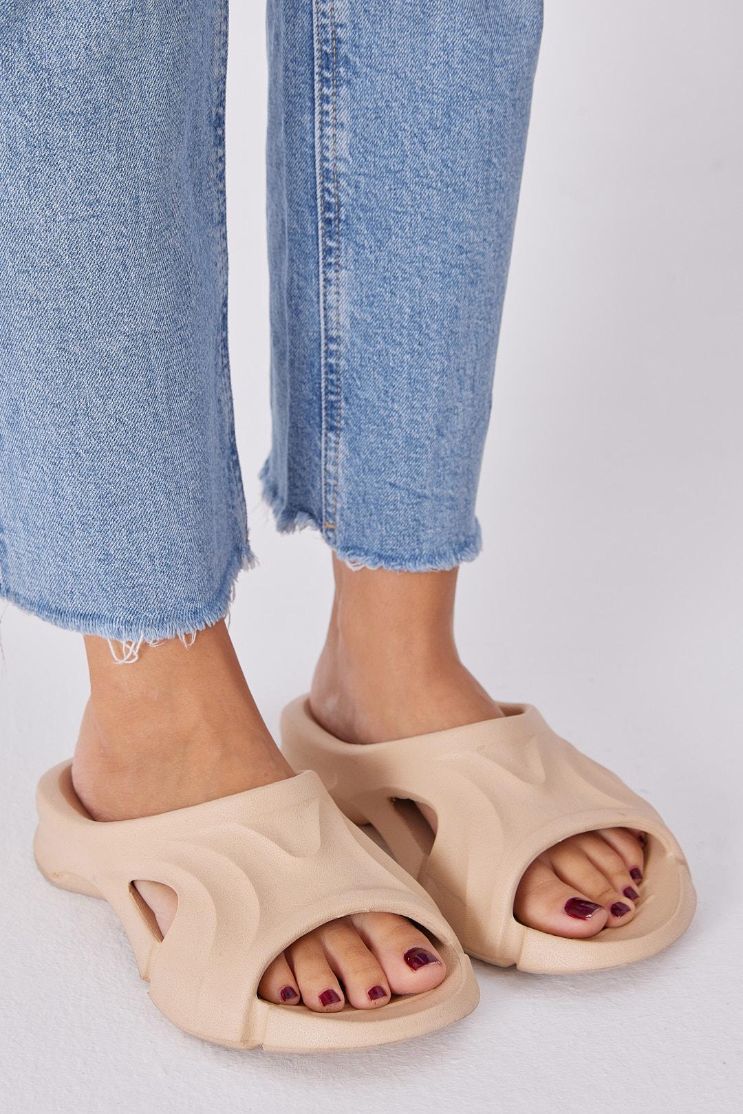 TONNY BLACK Unisex Krem Eva Terlik