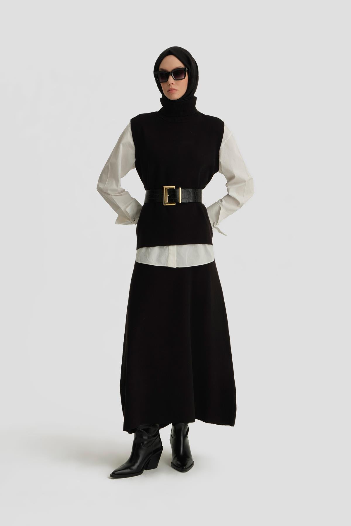 ARMİNE Sıfır Kol Kazak Etekli Takım 24Kd4220 Siyah