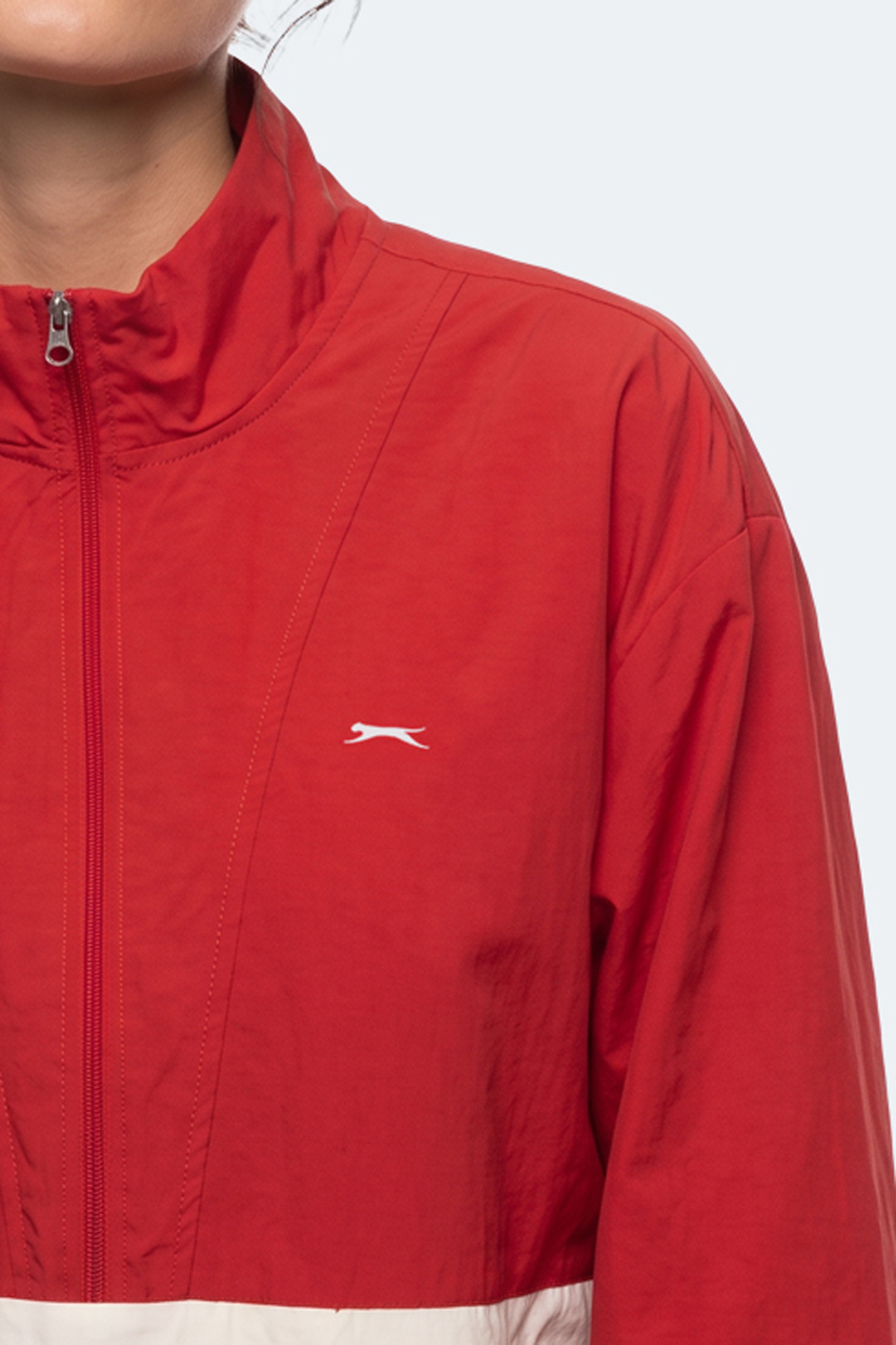 SLAZENGER RESTORED Kadın Dik Yaka Fermuarlı Oversıze Kırmızı Rüzgarlık görsel 2