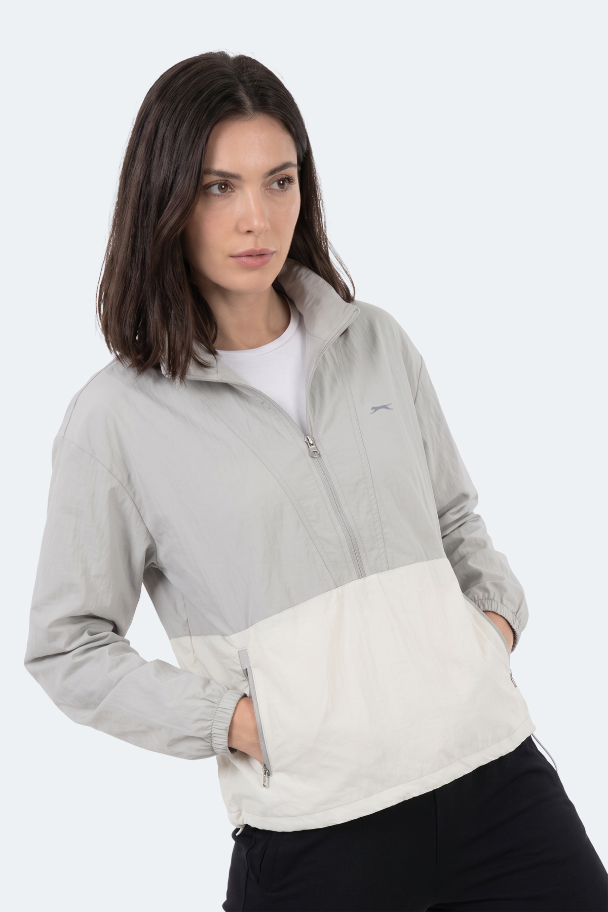 SLAZENGER RYDER I Kadın Dik Yaka Fermuarlı Oversıze Gri Rüzgarlık görsel 4