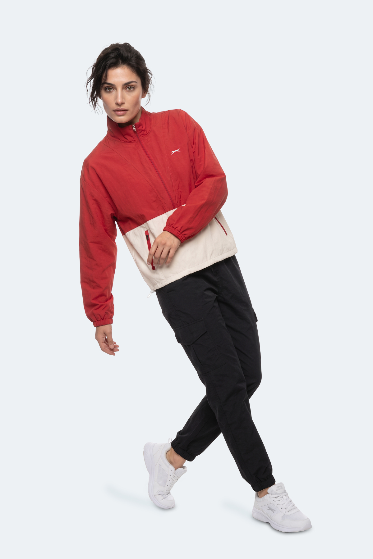 SLAZENGER RESTORED Kadın Dik Yaka Fermuarlı Oversıze Kırmızı Rüzgarlık görsel 5