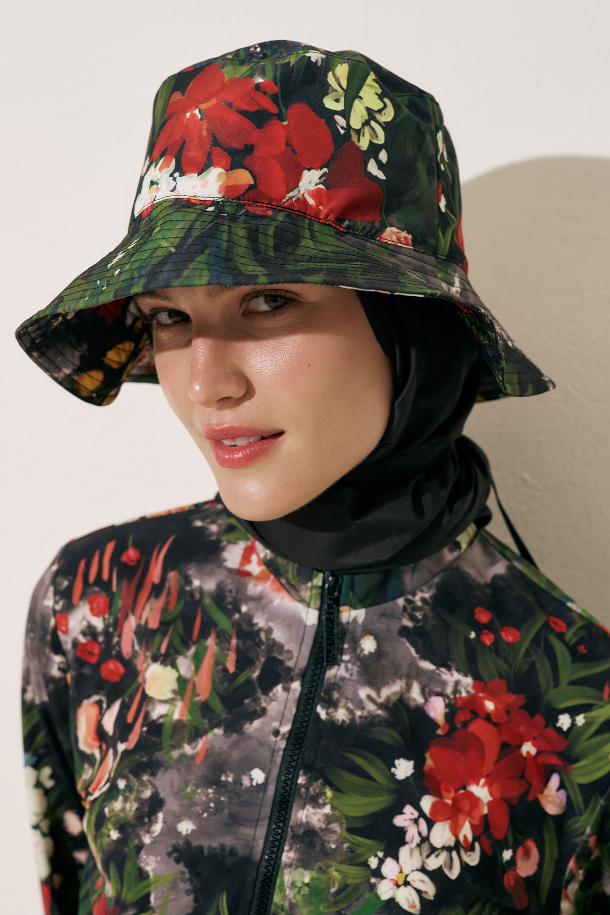 Manuka Eşarp Detaylı Bucket Şapka Dark Garden