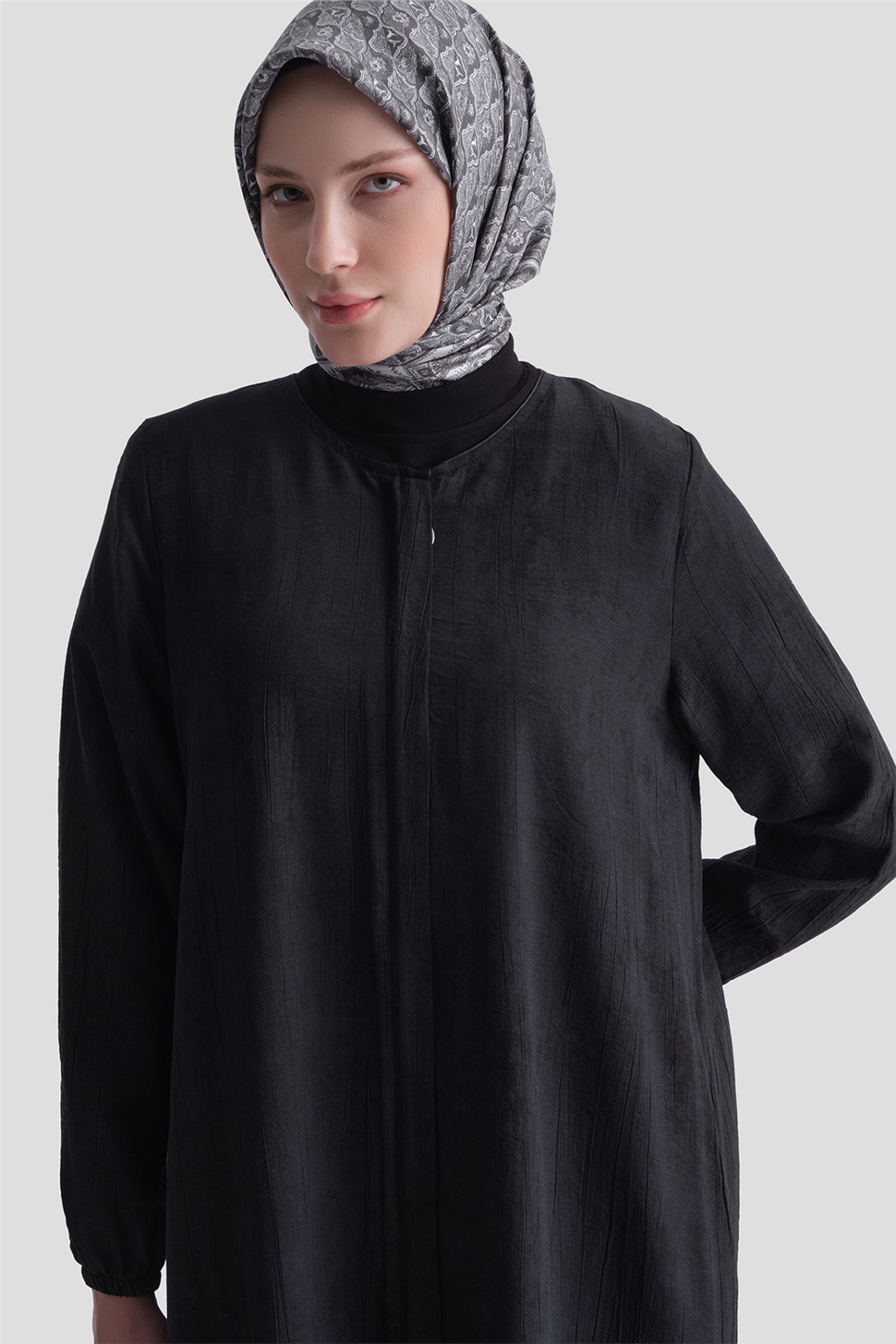 ARMİNE Fırfırlı Basic Ferace Siyah görsel 3