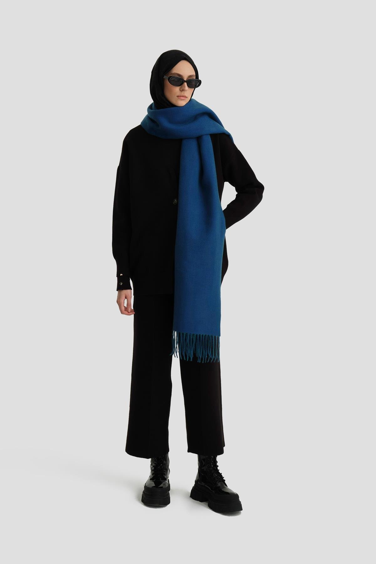 ARMİNE Triko Hırkalı Takım 24Kd2808 Siyah görsel 2