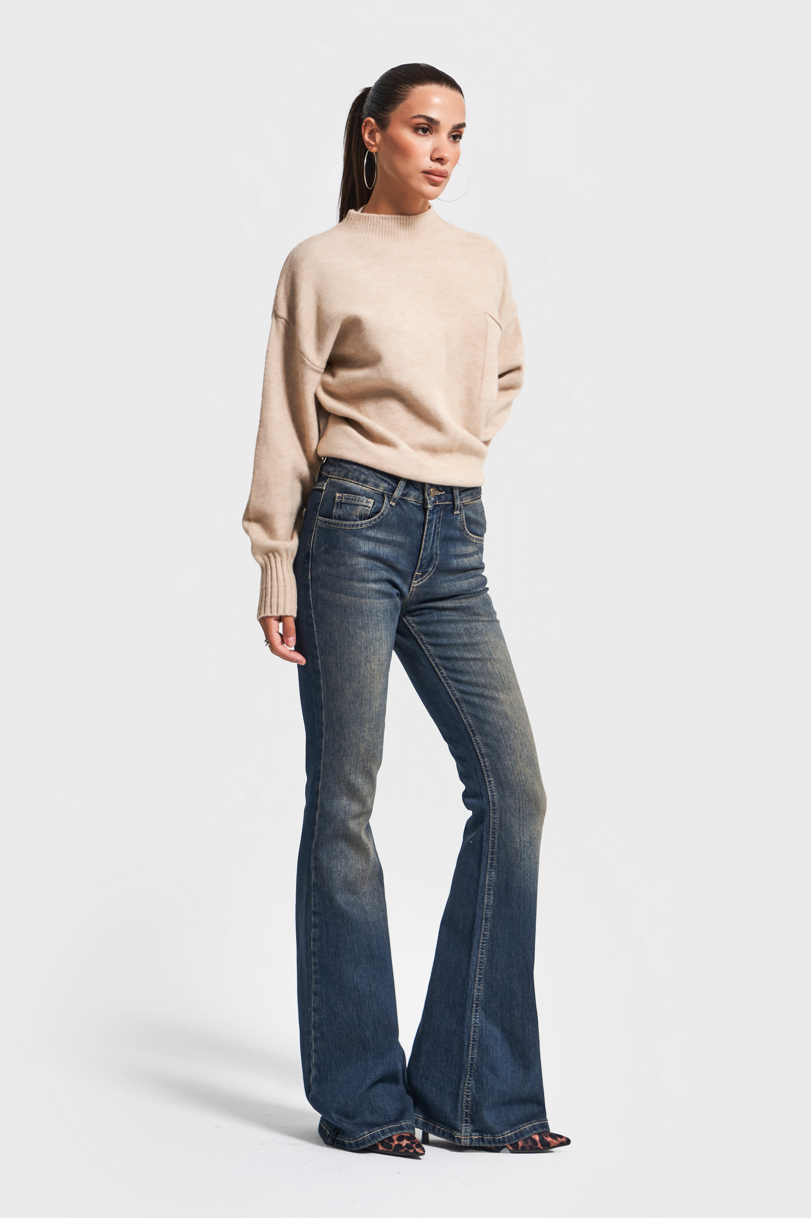 It's Basic Kadın T.Kot Rengi 2w5-8 Mid Rise Flare Fit İç Boy 83cm Esnek Kumaş Denim Jean görsel 3
