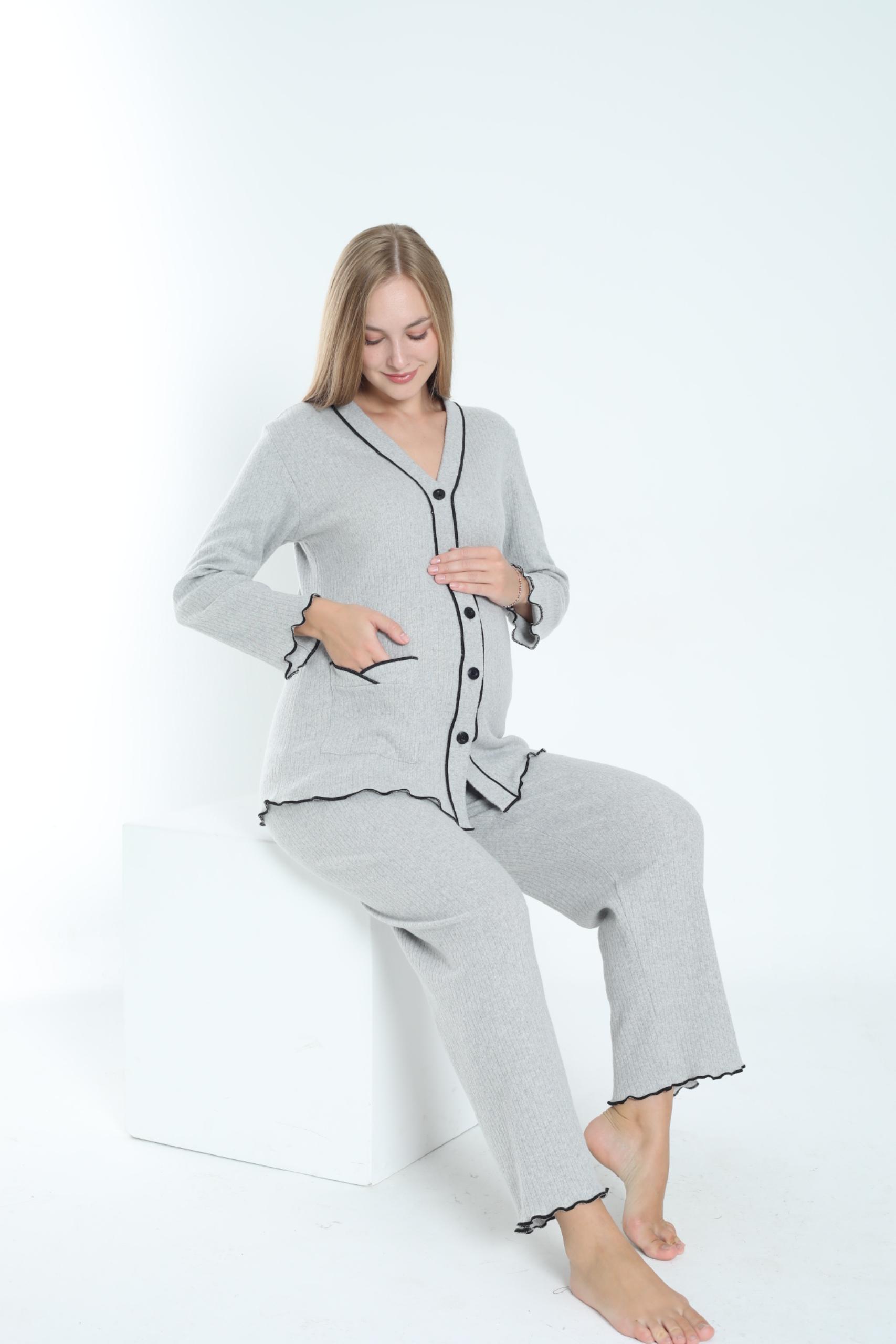 MİSS DÜNYA LİSSA Gri Önden Düğmeli Ayarlanabilir Bel Kol ve Paça Fırfır Detaylı Hamile Pijama Takımı görsel 3