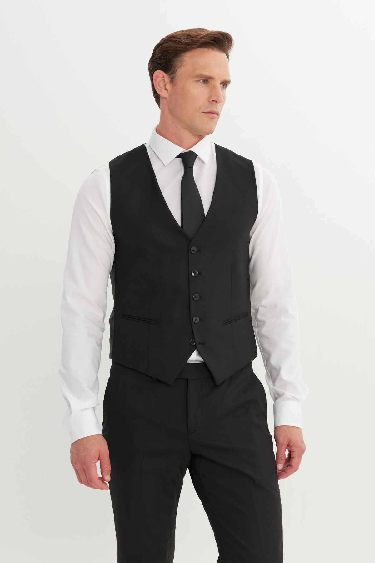 AC&Co / Altınyıldız Classics Erkek Siyah Slim Fit Dar Kesim Kırlangıç Yaka Kapak Cepli Yelekli Takım Elbise görsel 4