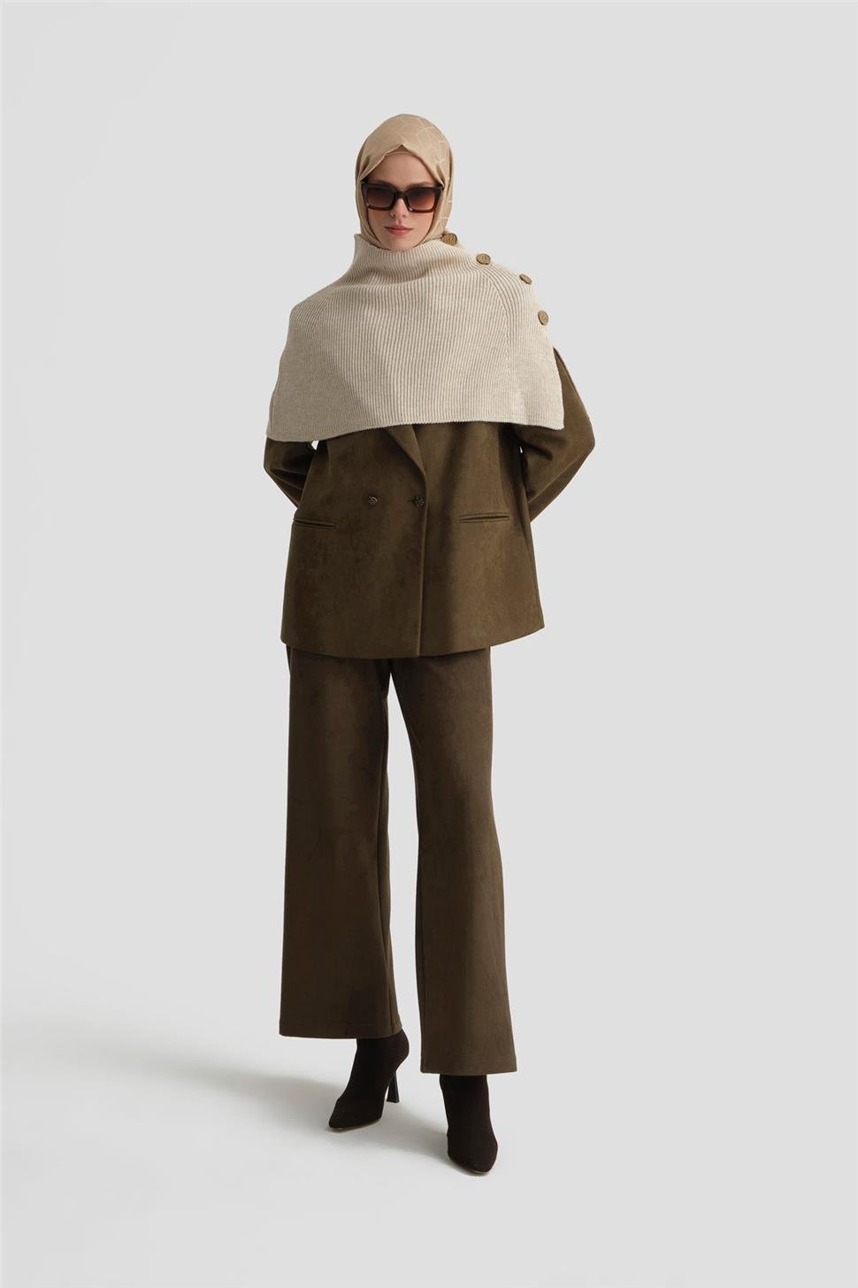 ARMİNE Triko Pelerin 24Kd4224 Bej görsel 2