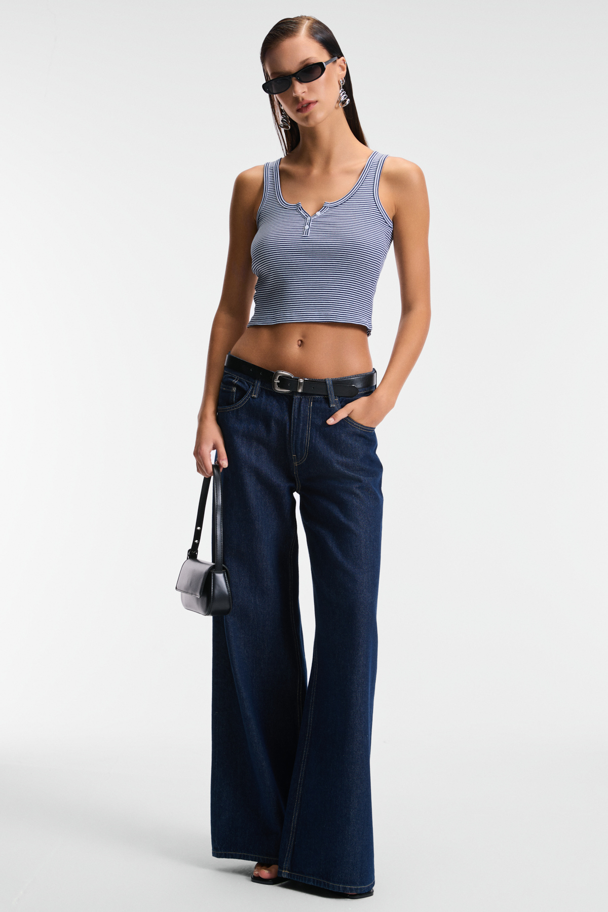 ETHIQUET MAVSERA Kadın Kalın Askılı U Yaka Patlı Düğmeli Crop Slim BEYAZ-LACİVERT Atlet görsel 4