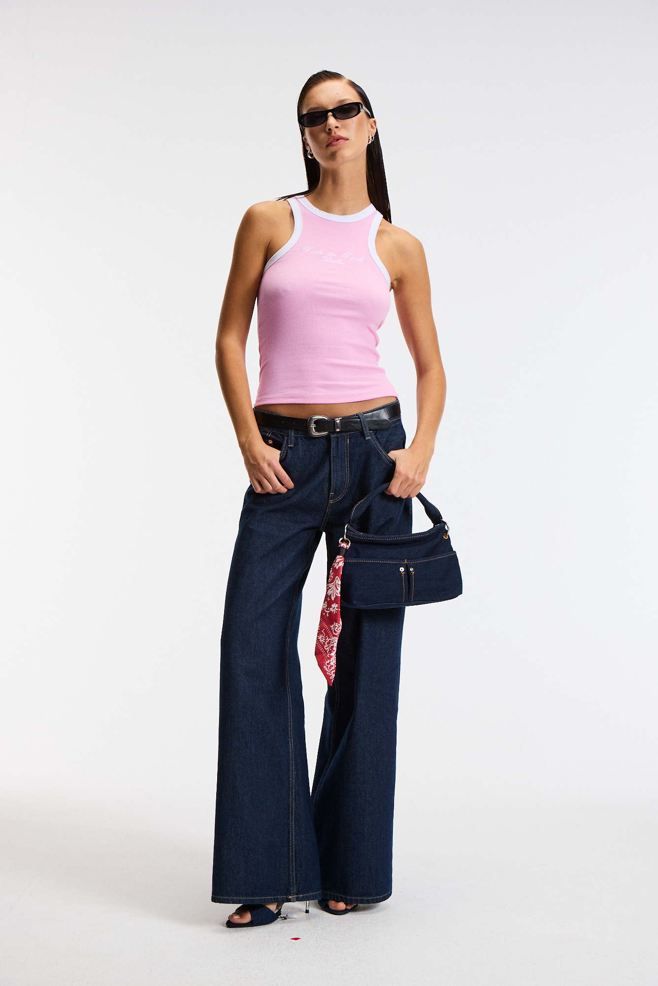 ETHIQUET SELMIRA Kadın Baskılı Halter Yaka Slim Fit Kolsuz PEMBE Atlet