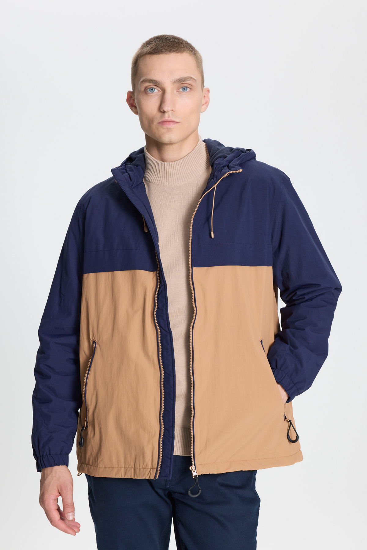 AC&Co / Altınyıldız Classics Erkek Lacivert-Vizon Standart Fit Normal Kesim Soğuk Geçirmez İçi Polarlı Kapüşonlu Mont