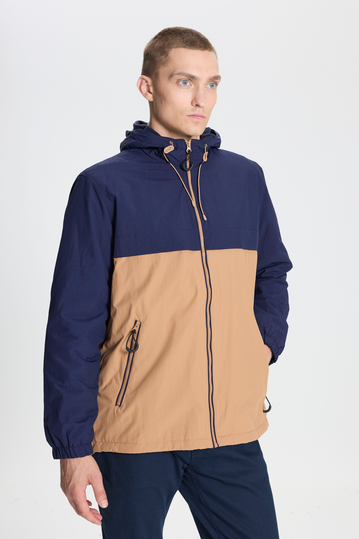 AC&Co / Altınyıldız Classics Erkek Lacivert-Vizon Standart Fit Normal Kesim Soğuk Geçirmez İçi Polarlı Kapüşonlu Mont görsel 3
