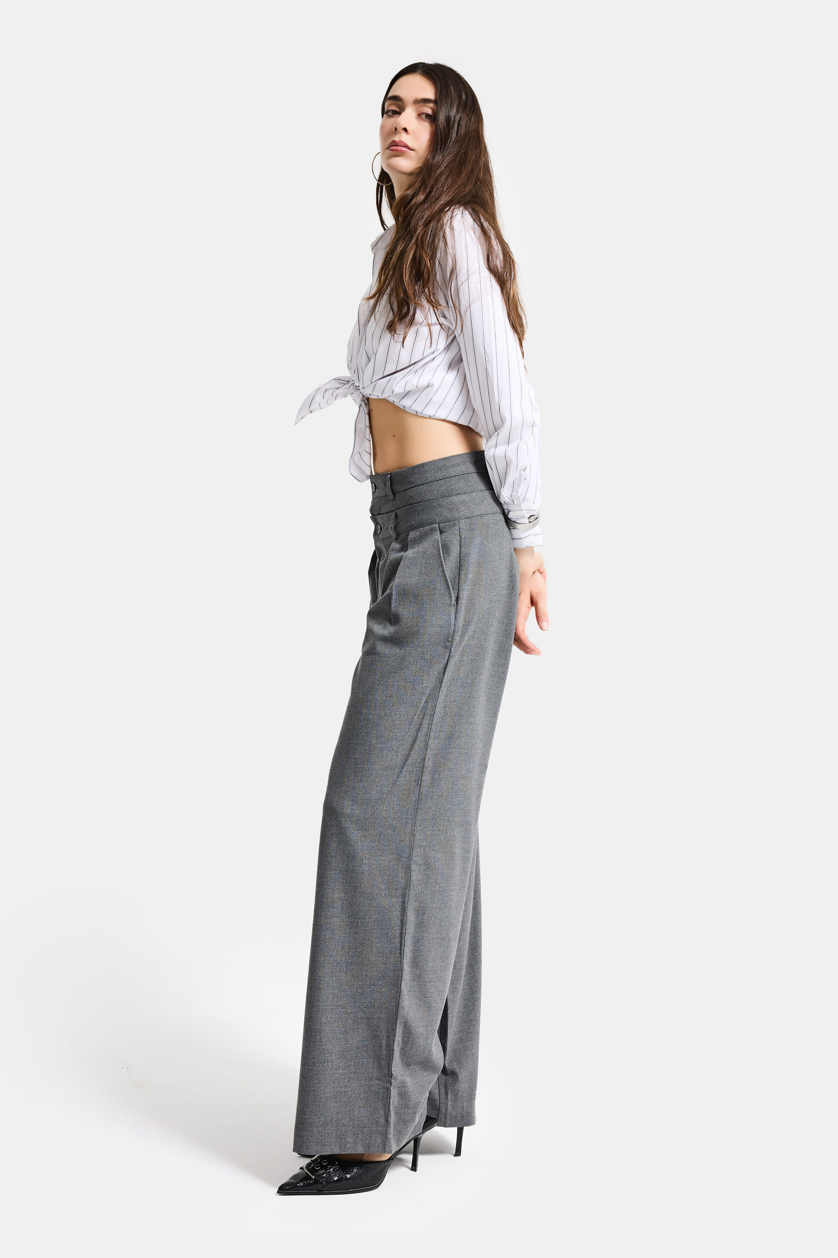 It's Basic Kadın Antrasit s6 Tailored Fit Bol Kesim Çift Kemer Tasarım Poliviskon Kumaş Pantolon görsel 3