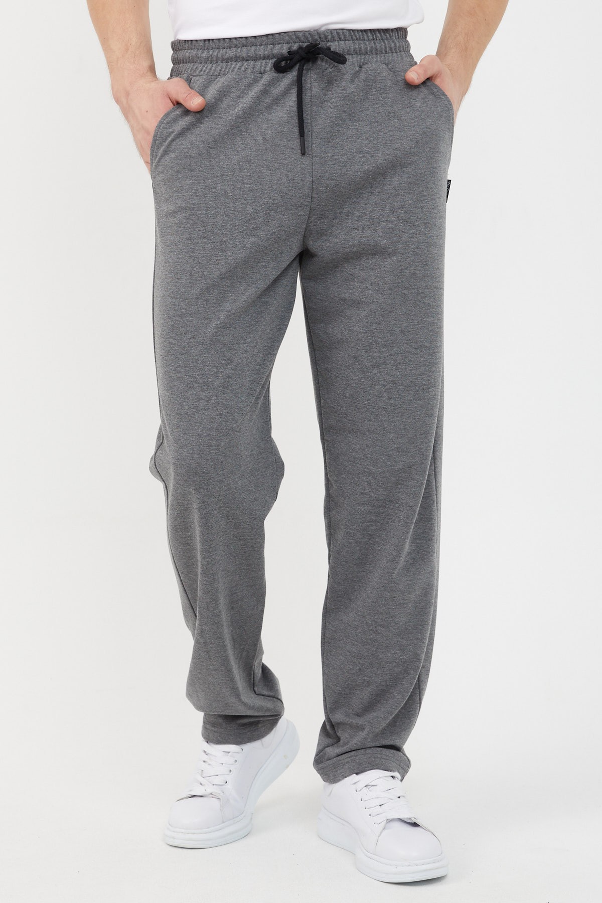 Mmetalic Antrasit Relaxed Fit Bisiklet Yaka Sweatshirt Düz Paça Erkek Eşofman Takımı görsel 2