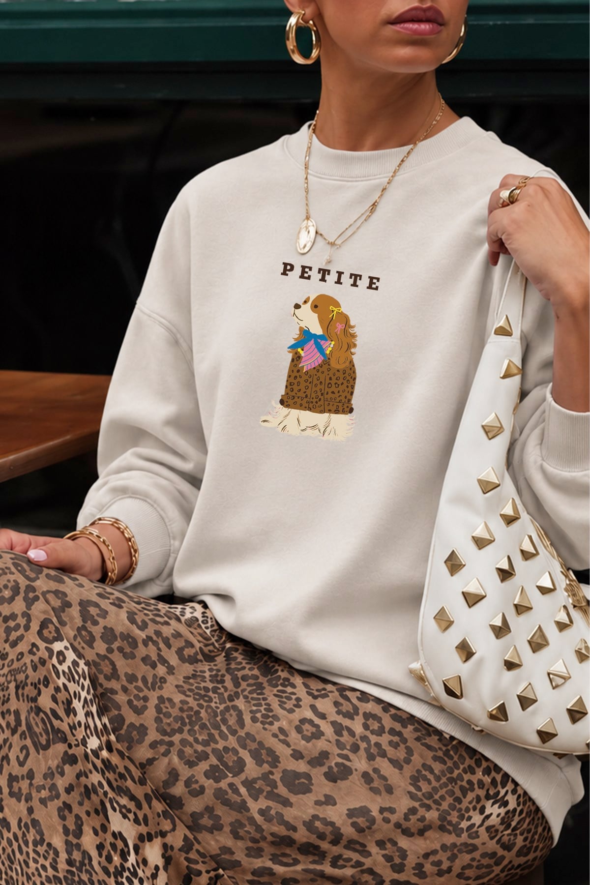 Monila Kadın Premium Kumaş 3 İplik Şardonlu Köpek Baskılı Sweatshirt