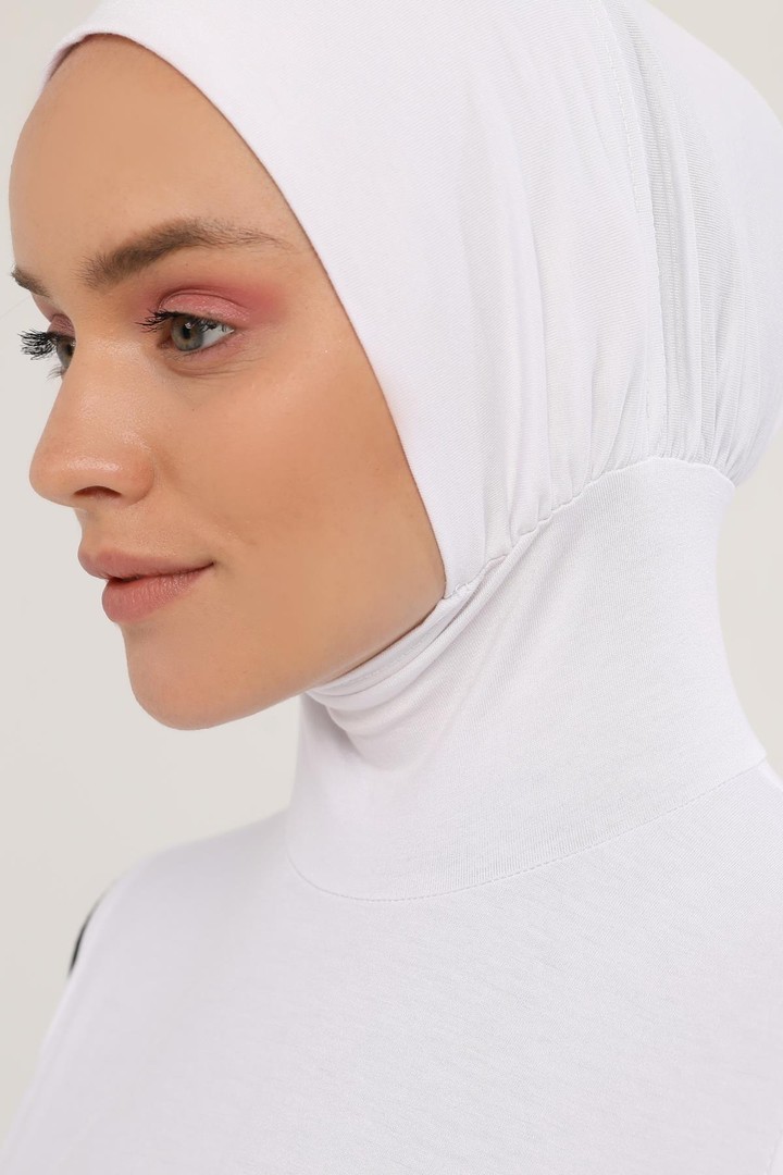 Altobeh Sıfır Kollu Boyunluklu Boneli Yarım Body görsel 4