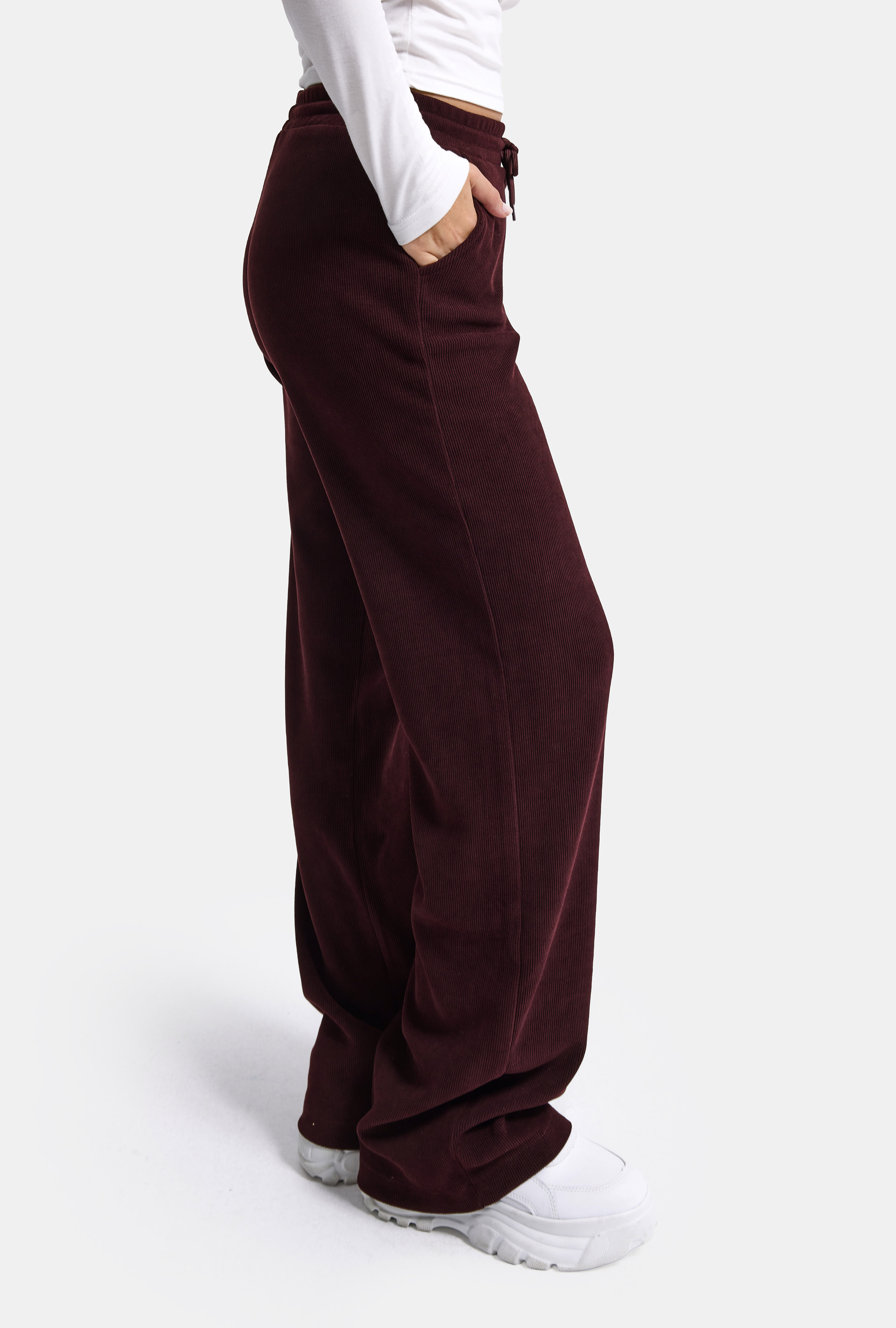 It's Basic Kadın Bordo w6-35 Flare Fit İnce Fitilli Esnek Velvet Kadife Kumaş Pantolon