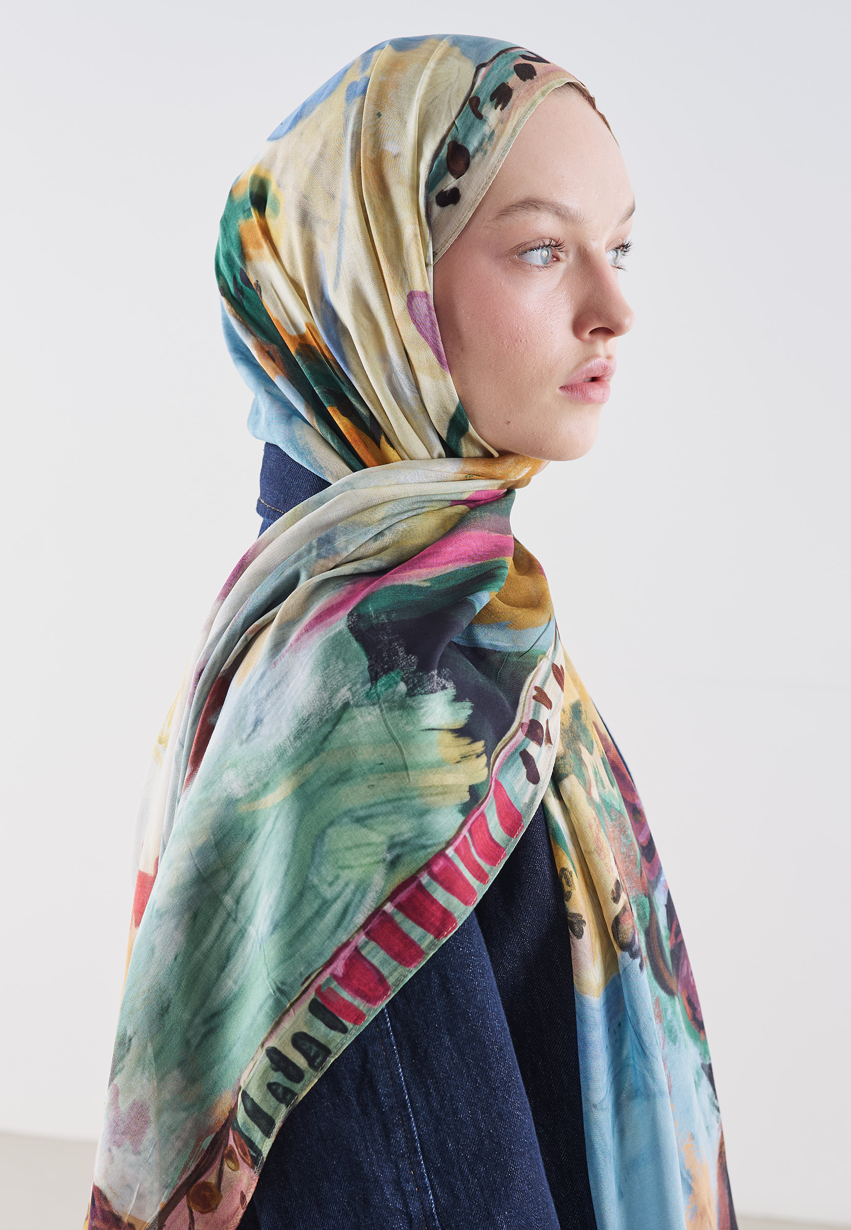 Fresh Scarfs Playful Palette Desen Rami Viskon Şal Menekşe görsel 2