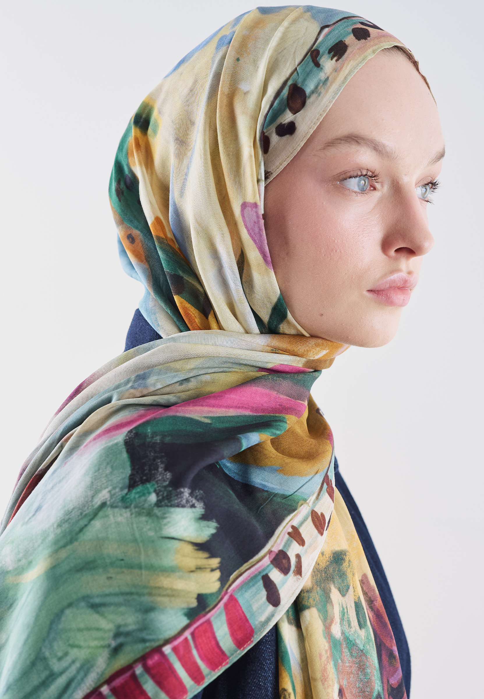 Fresh Scarfs Playful Palette Desen Rami Viskon Şal Menekşe görsel 3