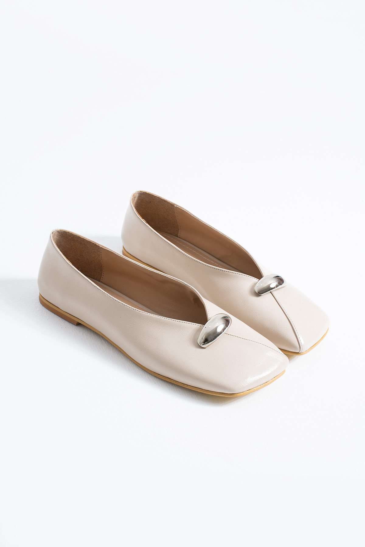 DUXAL SHOES Dawn Kadın Metal Aksesuarlı Kare Burun Babet görsel 4