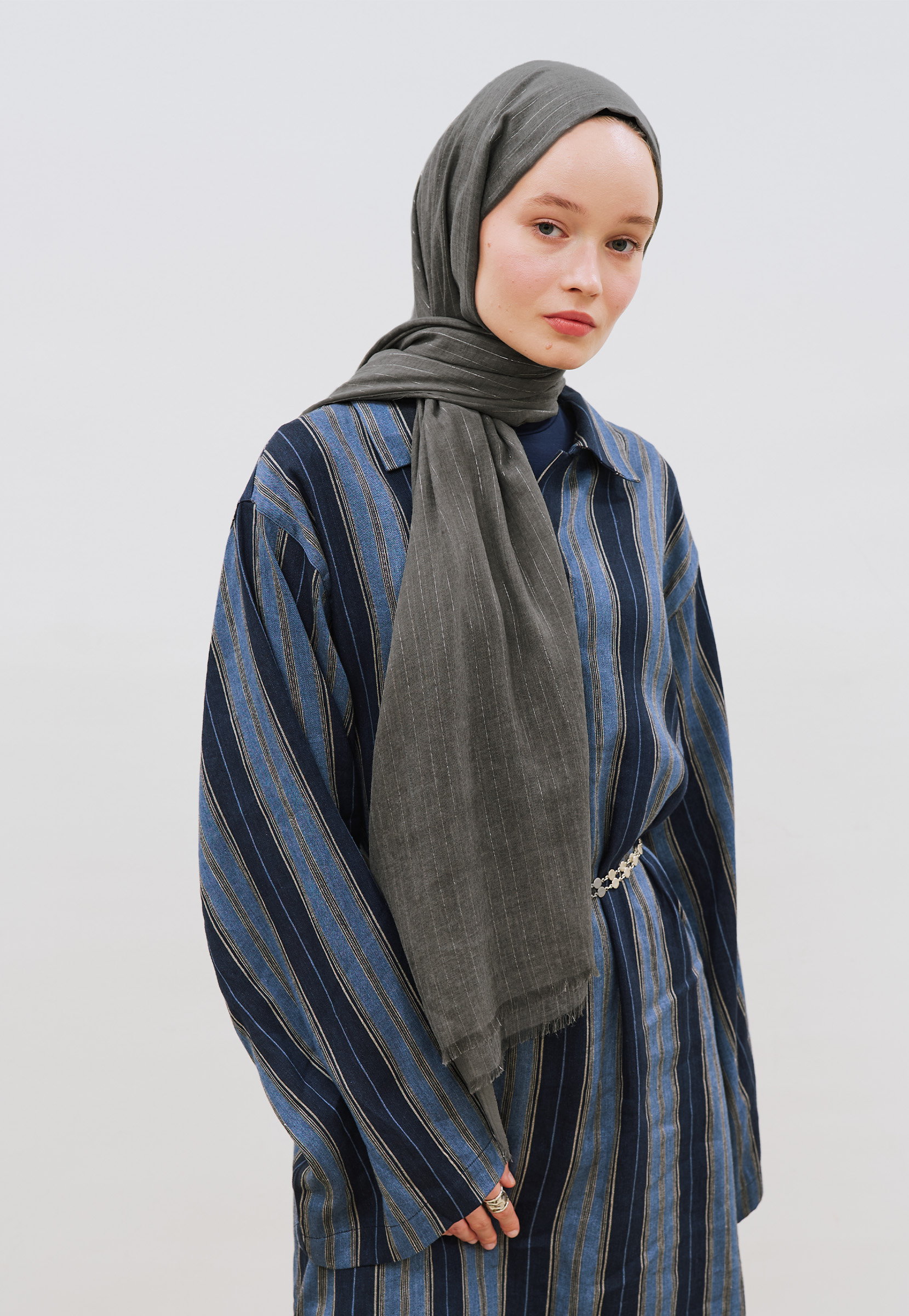 Fresh Scarfs Işıltılı Vual Şal Antrasit görsel 5