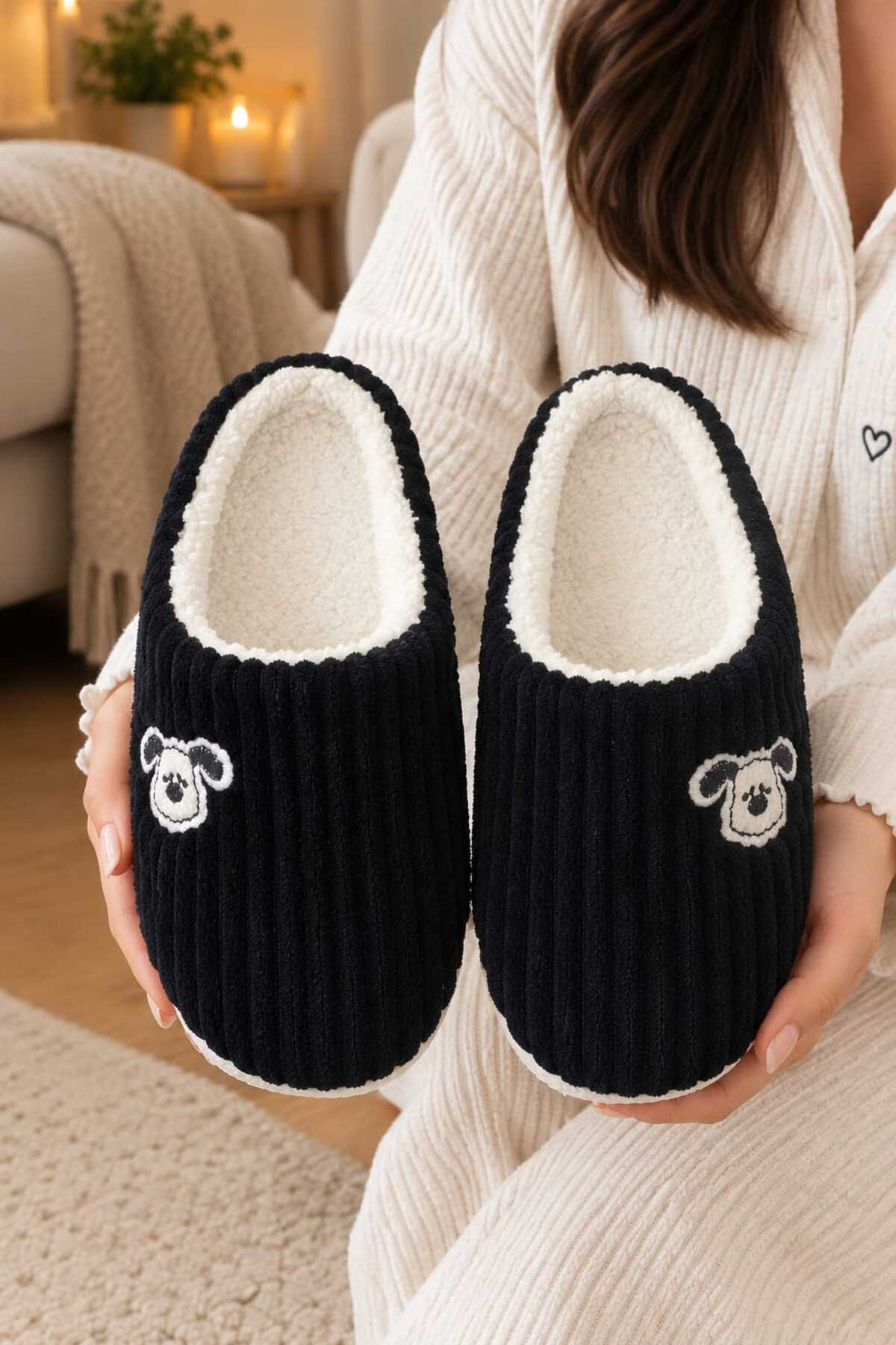 Slipcat Unisex, Fitil Kadife, Sevimli Köpek Figürlü, Kürklü, Yumuşak, Pelüş Ev Terliği