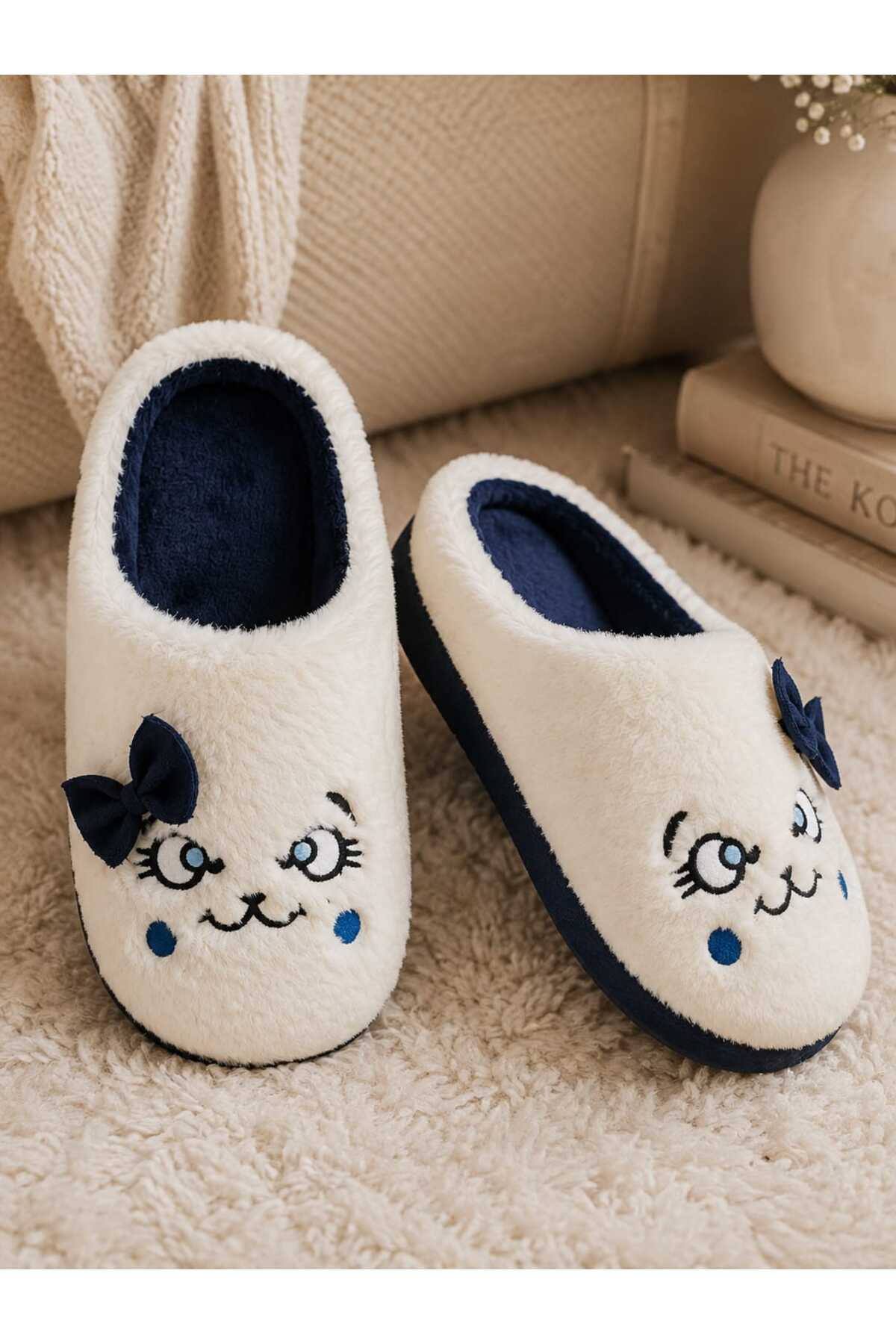 Slipcat Kadın, Fiyonklu, Sevimli Kedi Figürlü, Yumuşak Pelüş Ev Terliği görsel 4