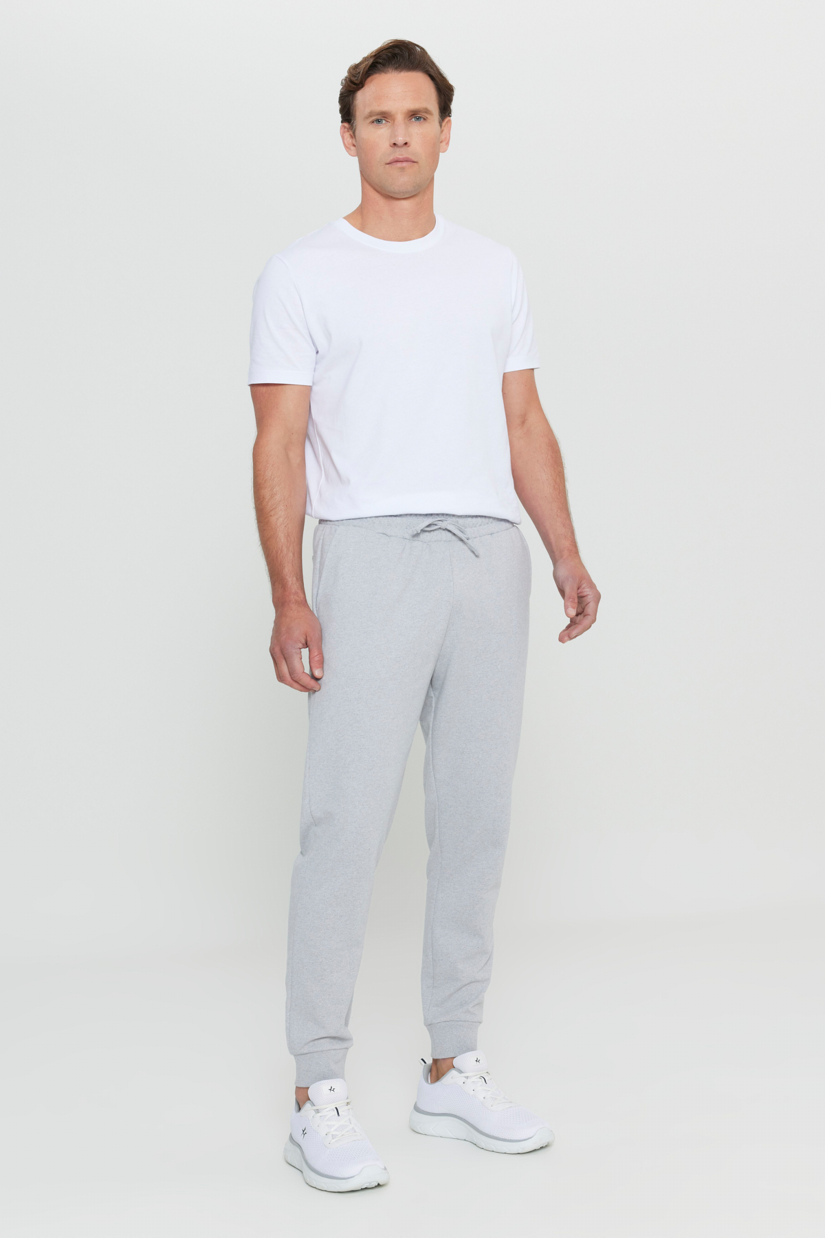 AC&Co / Altınyıldız Classics Erkek Gri Melanj Standart Fit 2 İplik Cepli Rahat Recycle Pamuklu Jogger Eşofman Altı görsel 2