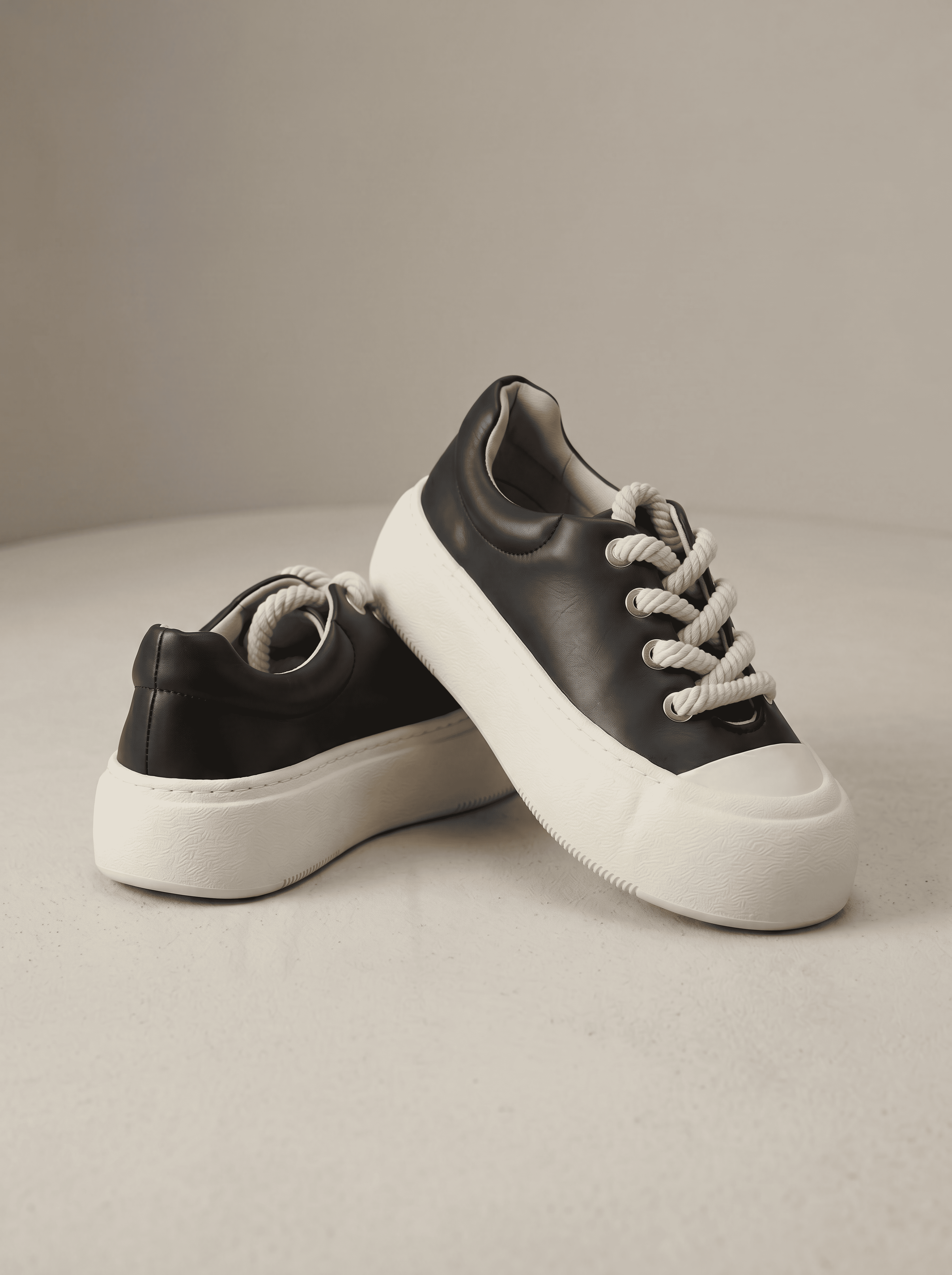 TONNY BLACK Kadın Siyah Beyaz Rahat Kalıp Kauçuk Taban Bağcıklı Sneaker görsel 2