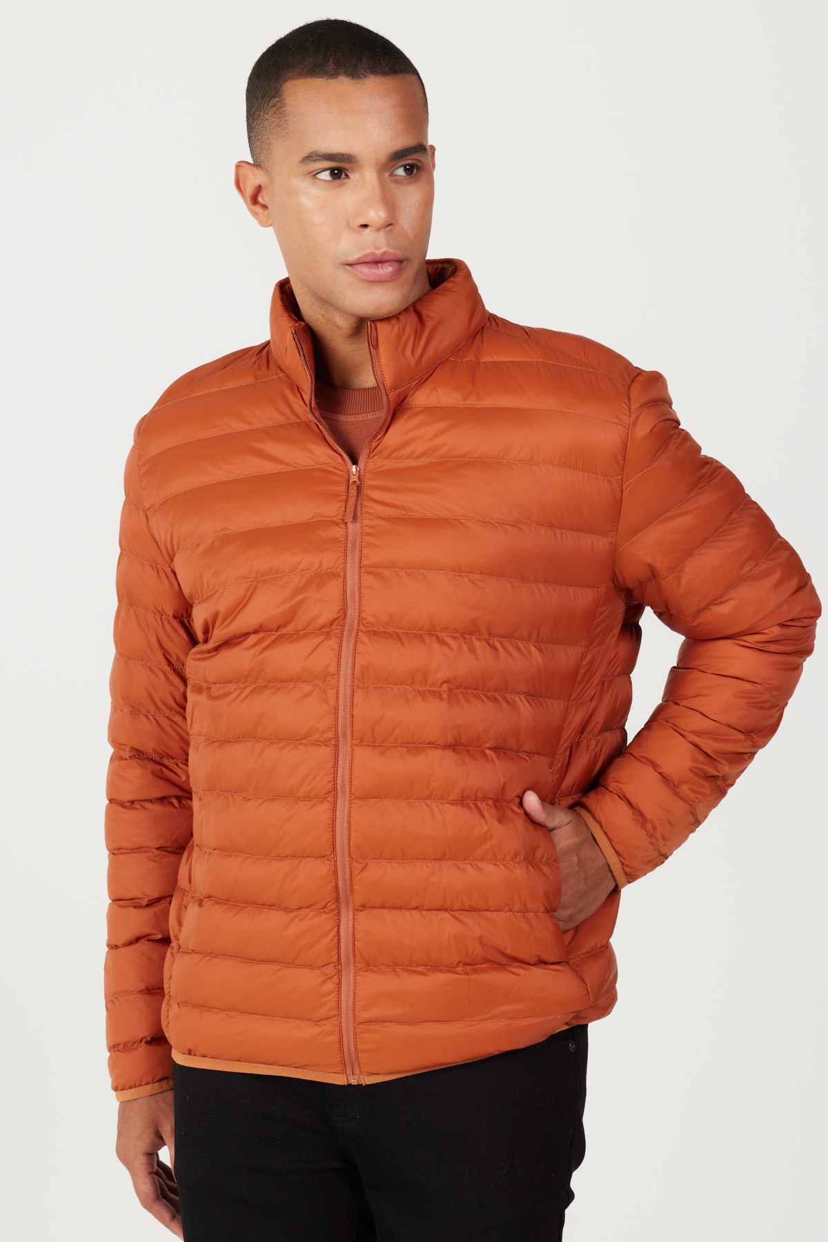 AC&Co / Altınyıldız Classics Erkek Kiremit Standart Fit Normal Kesim Dik Yaka Şişme Mont