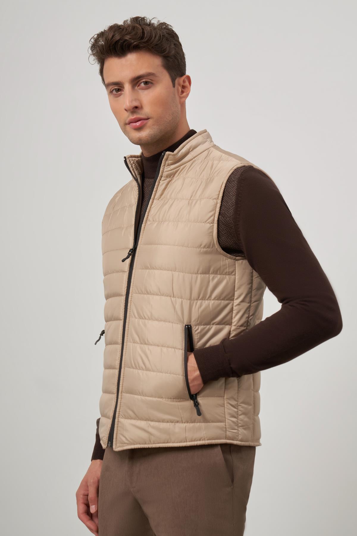 İMZA Bej Kapitone Dik Yaka Düz Garnisiz-Biyesiz Slim Fit Yelek 1009245150 görsel 3