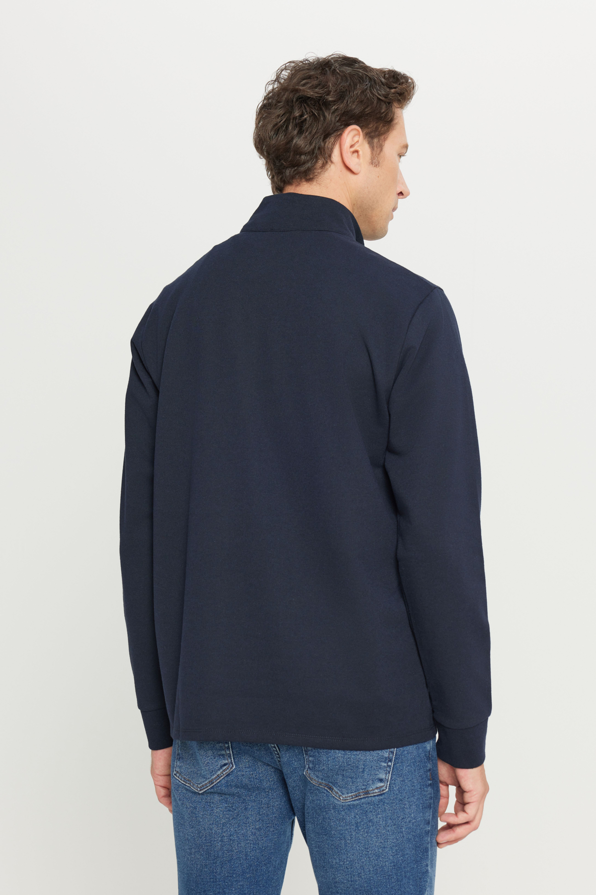 AC&Co / Altınyıldız Classics Erkek Lacivert 2 İplik Pamuklu Standart Fit Normal Kesim Bato Yaka Sweatshirt görsel 5