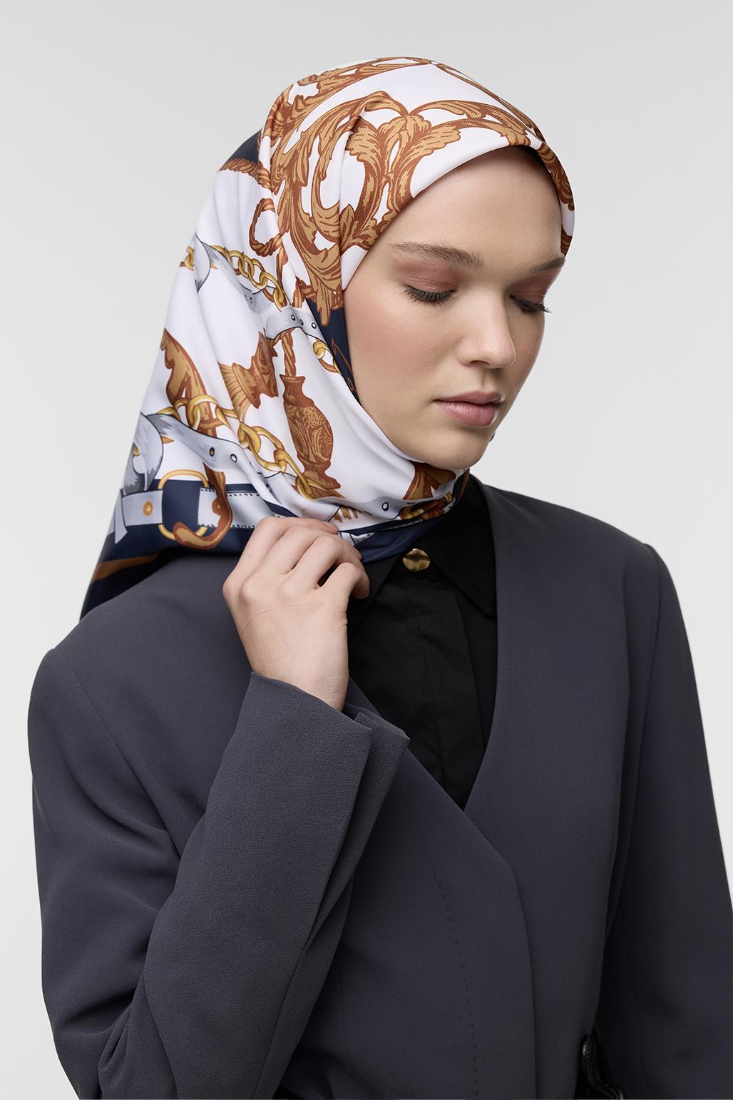 QEF Desenli Twill İpek Eşarp Monika