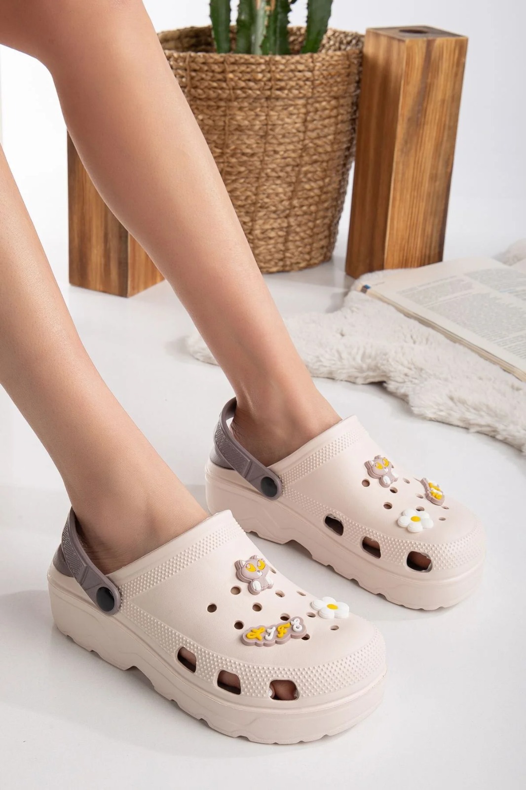 Slipcat Unisex Deniz Sabo Doktor Hemşire Hastane Confort Sandalet görsel 3