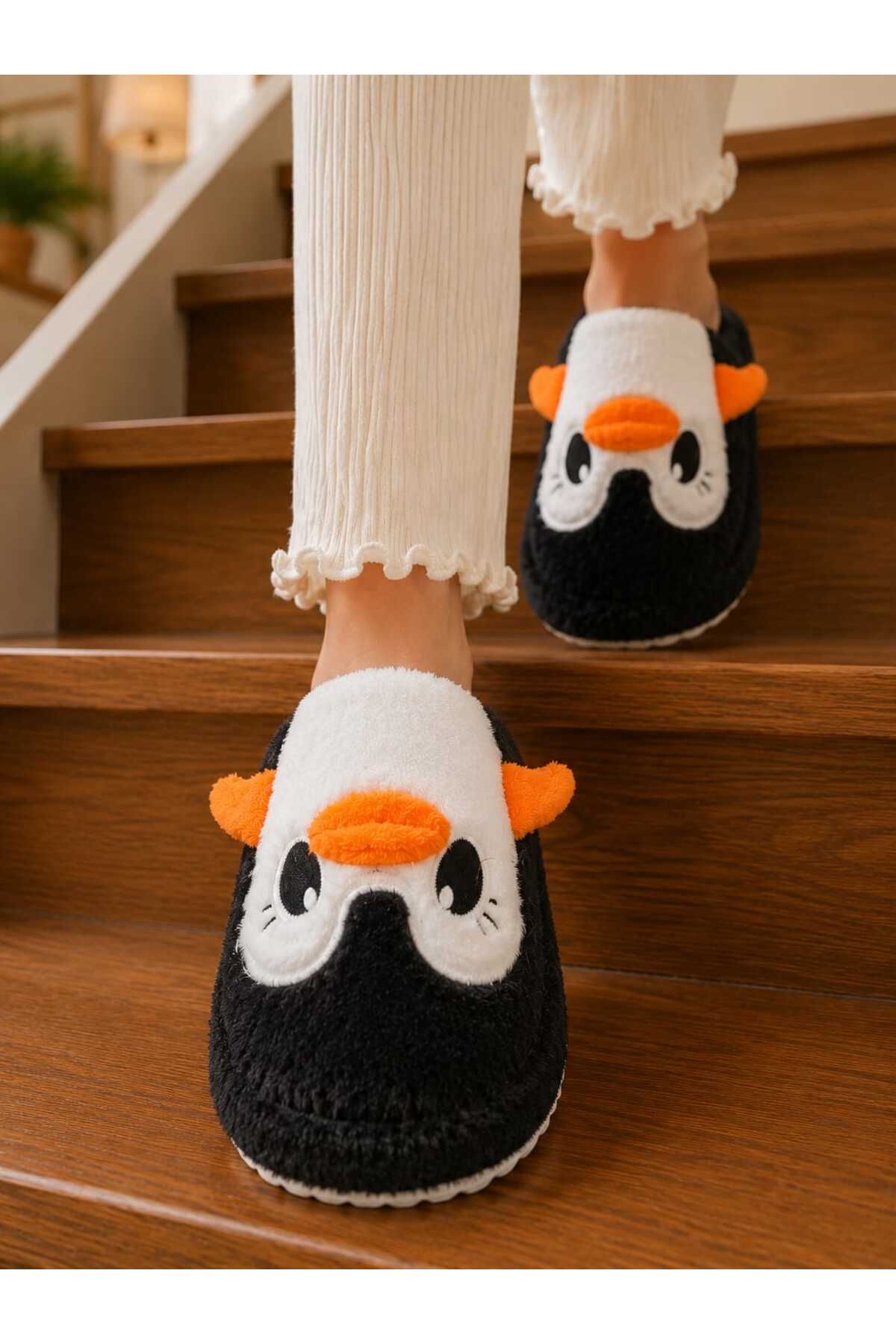 Slipcat Kadın Pelüş Penguen Figürlü Ev Terliği Sıcak Tutan Kışlık Panduf Terlik