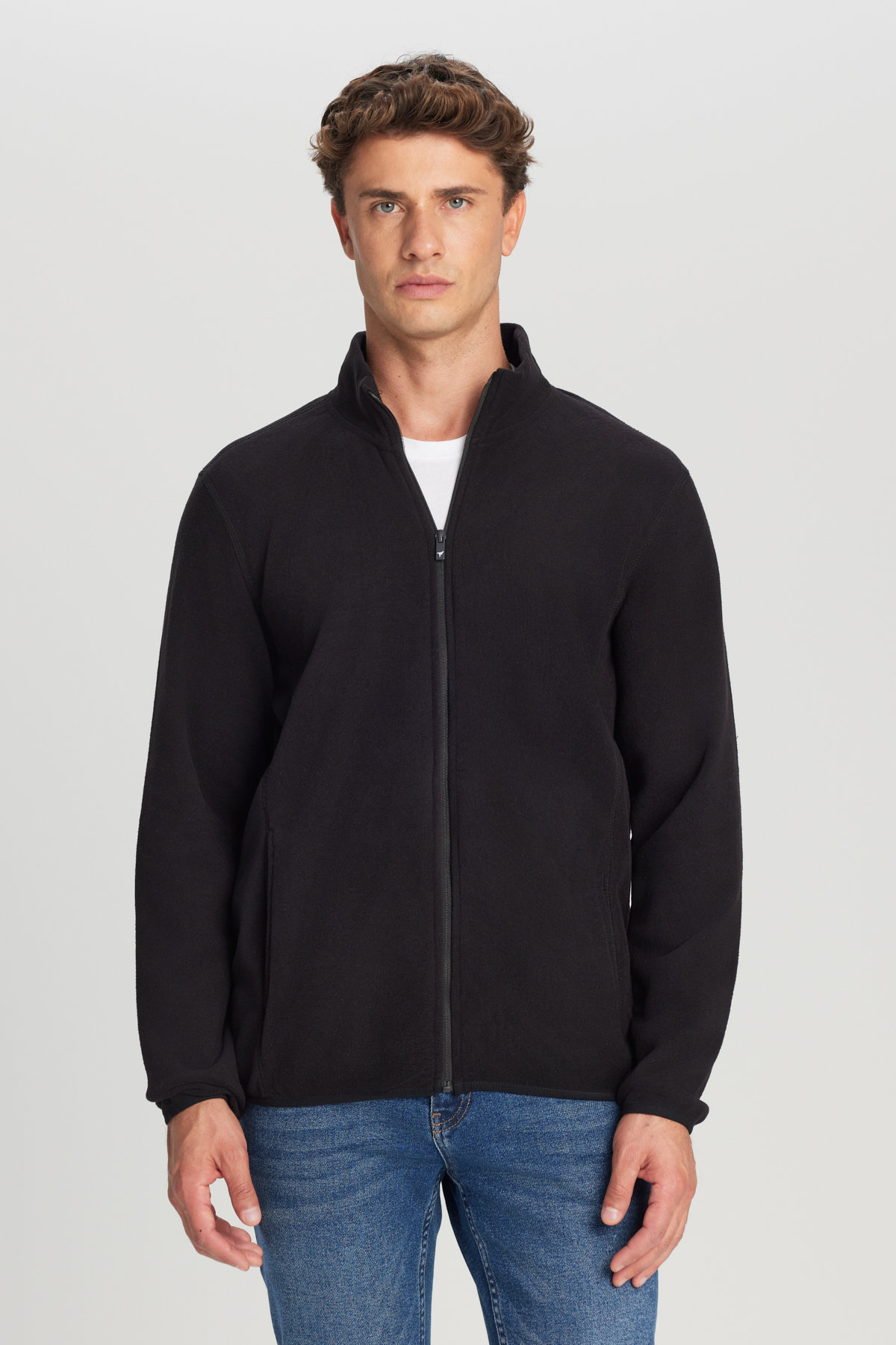 AC&Co / Altınyıldız Classics Erkek Siyah Anti-Pilling Tüylenme Yapmayan Standart Fit Bato Yaka Sweatshirt Polar Ceket