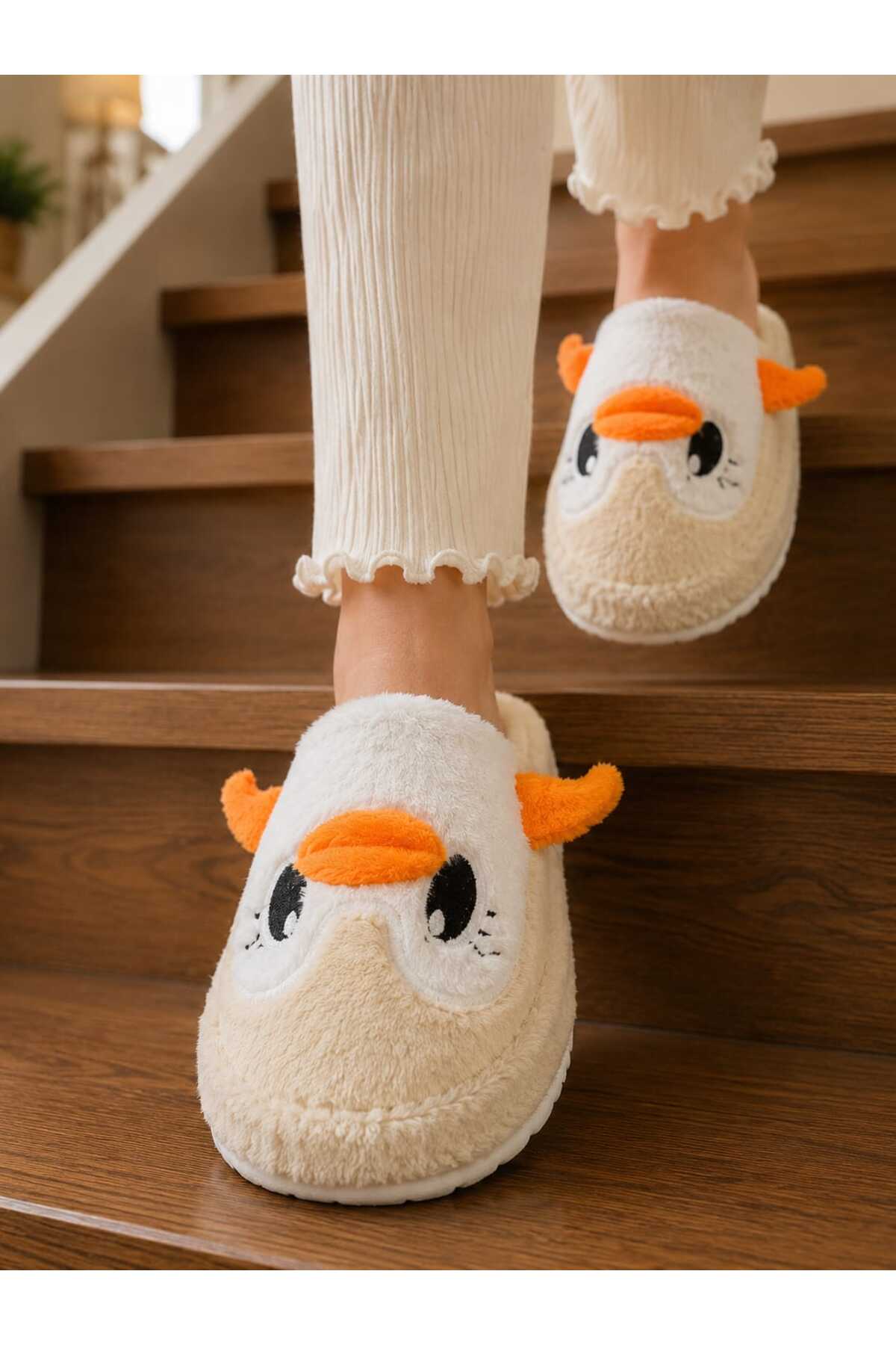 Slipcat Kadın Pelüş Penguen Figürlü Ev Terliği Sıcak Tutan Kışlık Panduf Terlik görsel 2