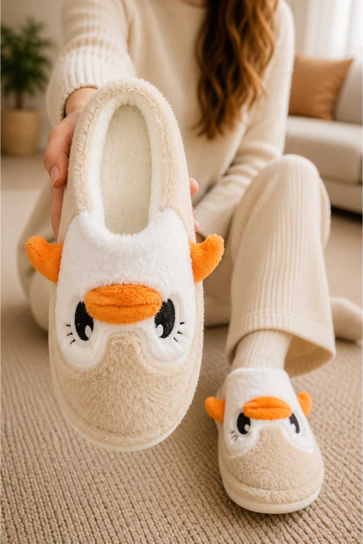 Slipcat Kadın Pelüş Penguen Figürlü Ev Terliği Sıcak Tutan Kışlık Panduf Terlik görsel 3