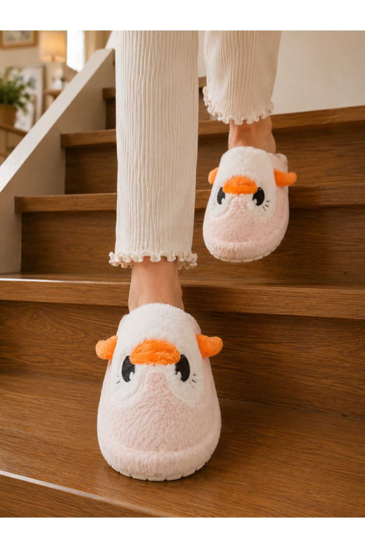 Slipcat Kadın Pelüş Penguen Figürlü Ev Terliği Sıcak Tutan Kışlık Panduf Terlik