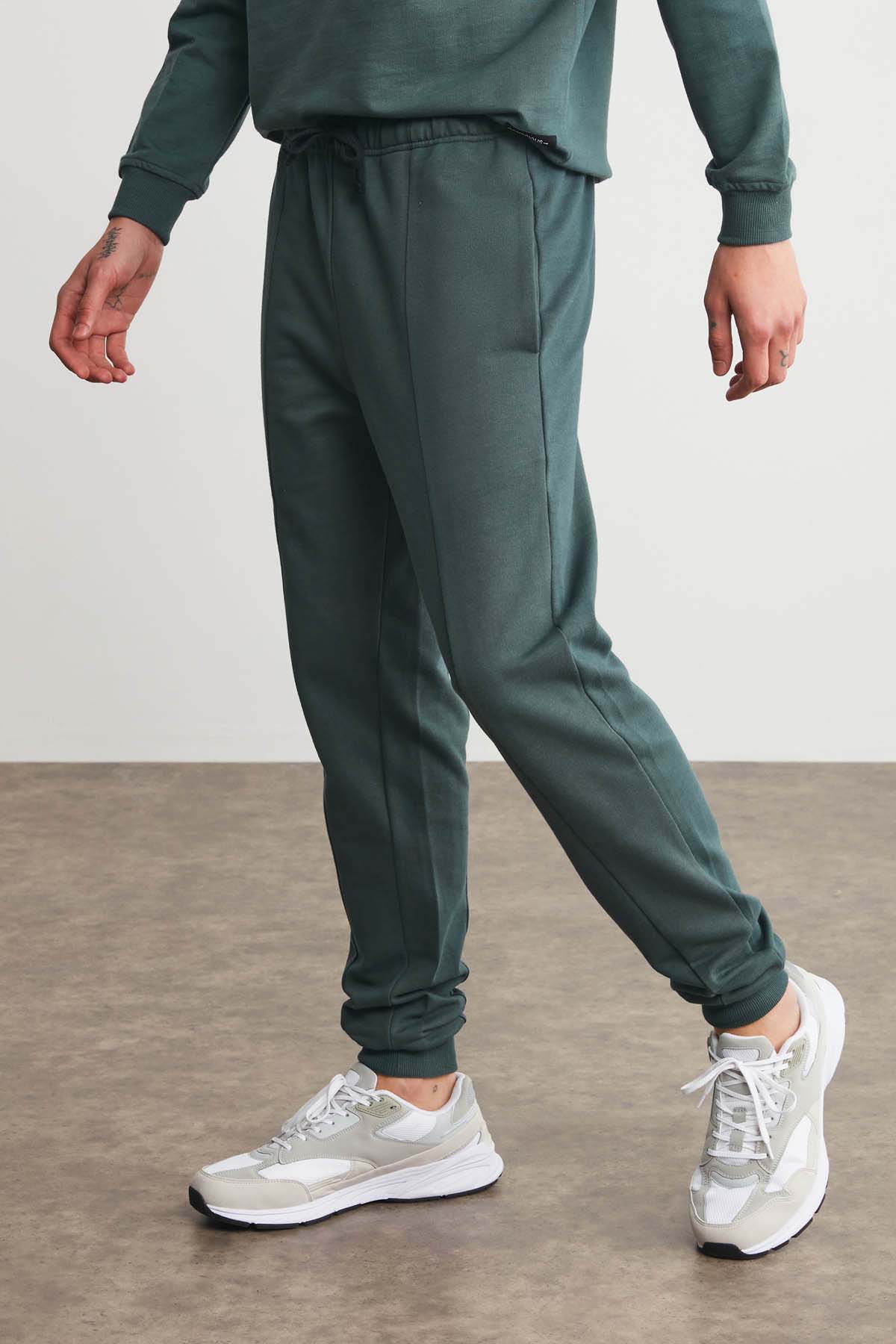 GRIMELANGE Erkek Organik Pamuklu Önü Nervürlü İçi Polarlı Cepli Jogger YEŞİL Eşofman Altı görsel 4