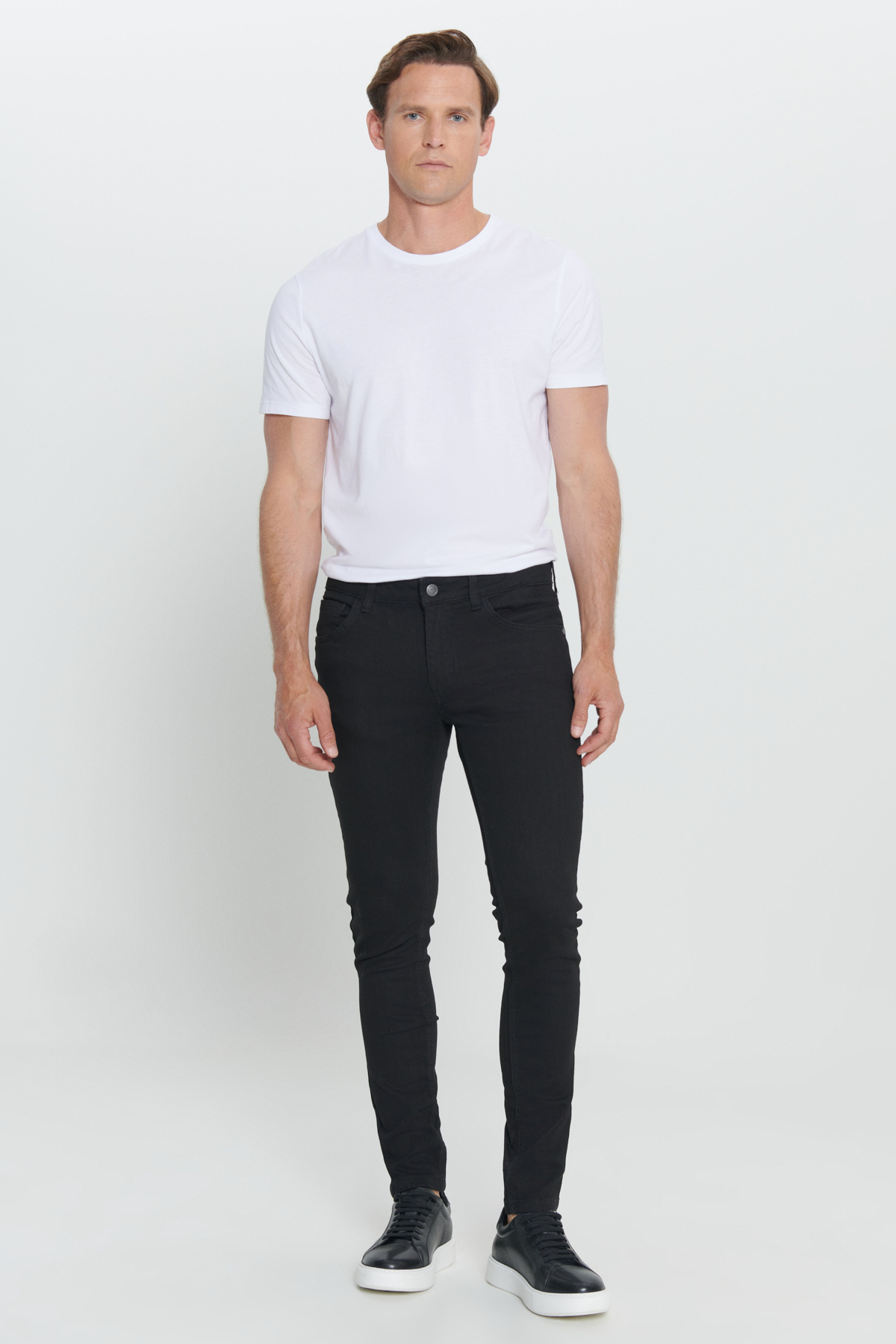 AC&Co / Altınyıldız Classics Erkek Siyah Ekstra Slim Fit Dar Kesim Rıss Pamuklu Esnek Denim Jean Pantolon görsel 4