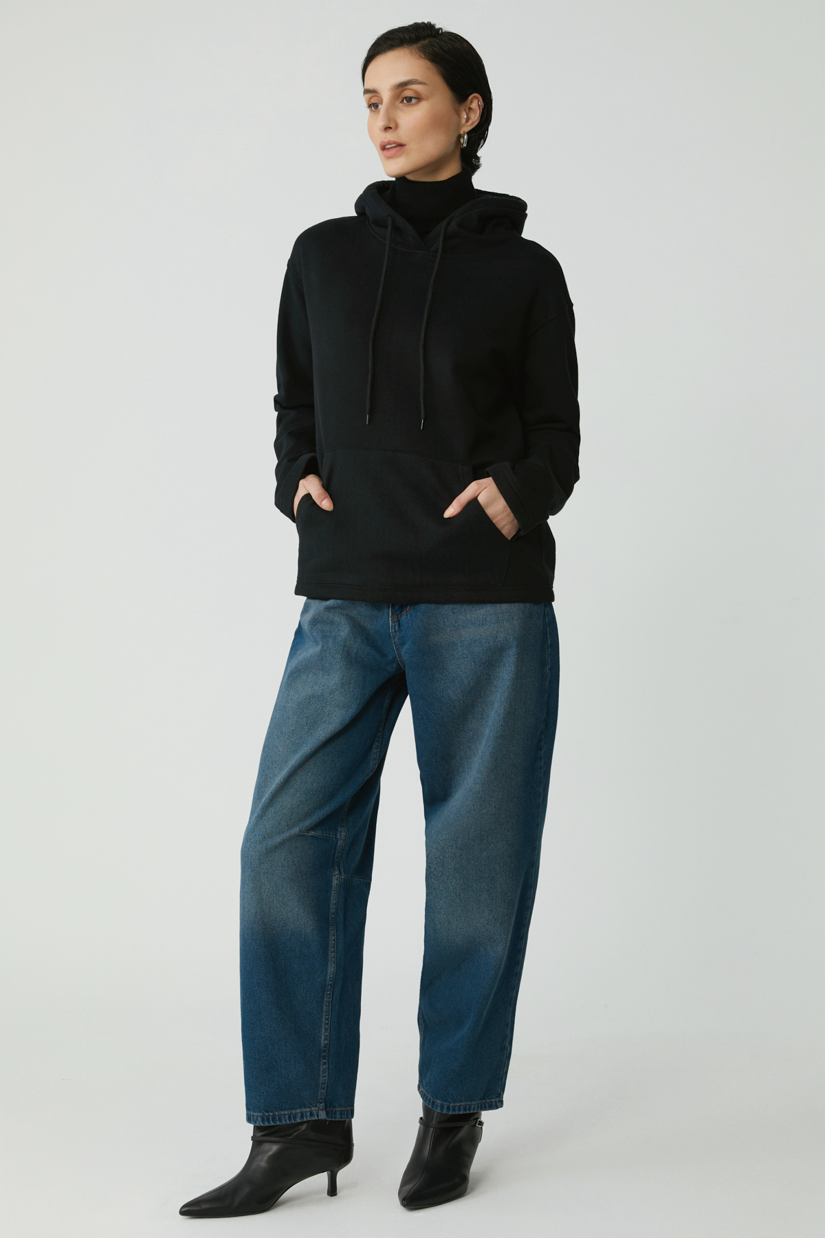 ETHIQUET PIPER Kadın Içi Polarlı Yumuşacık Comfort Fit Kapüşonlu Kanguru Cepli SİYAH Sweatshirt görsel 2